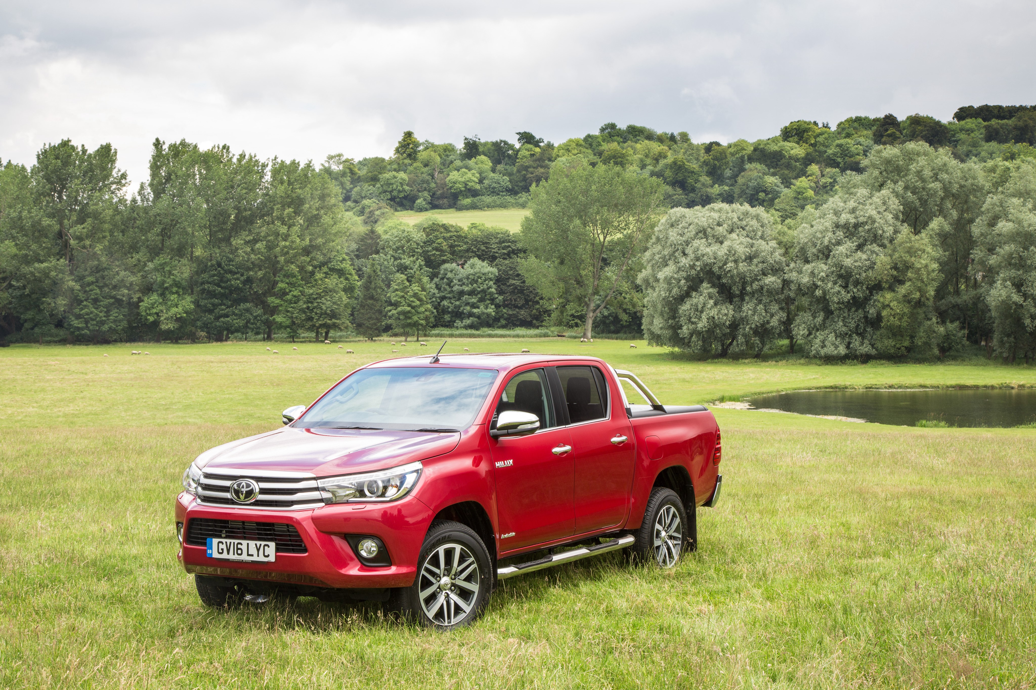 Red 2016 Toyota Hilux Invincible Double Cab Pickup HD Wallpaper