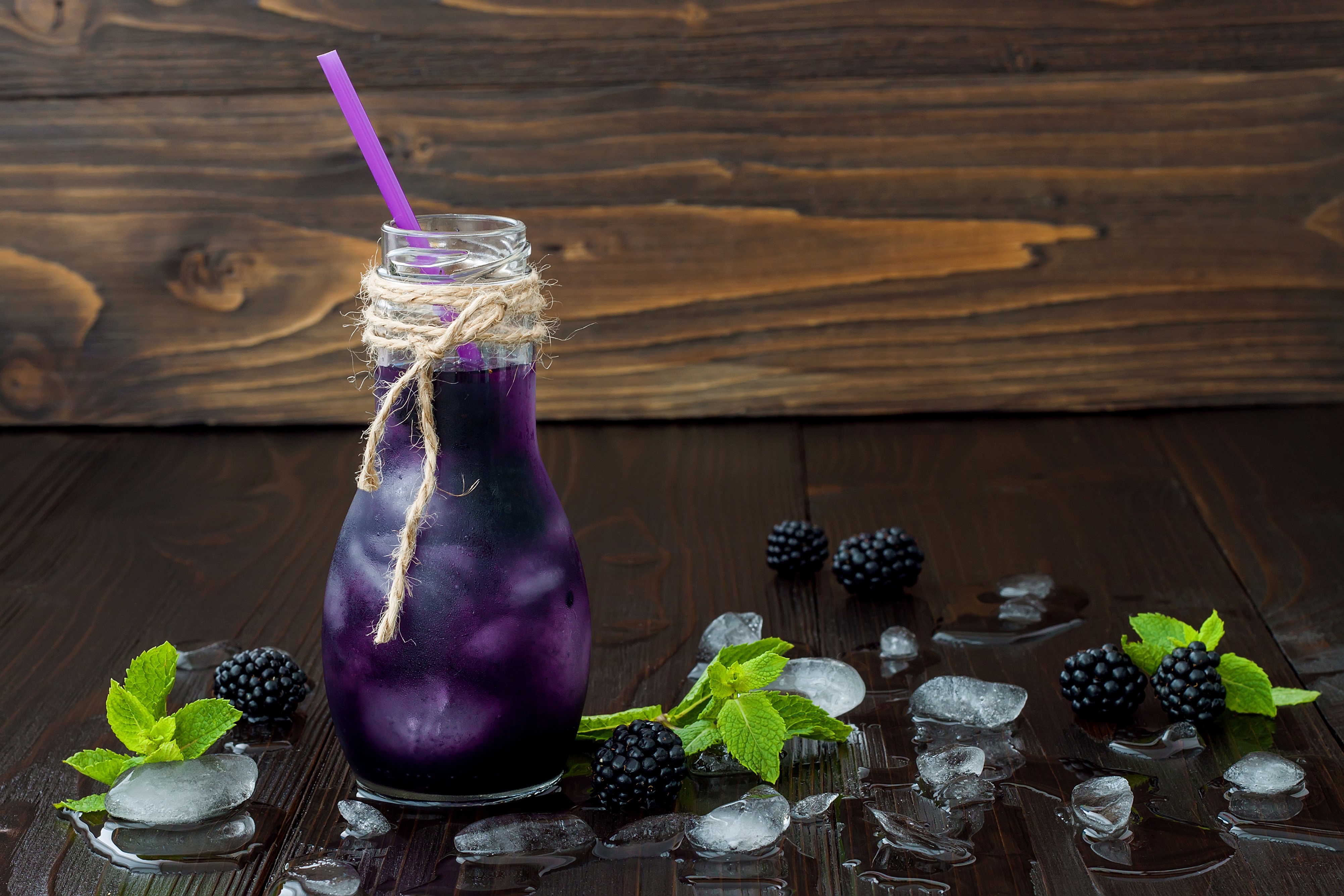 Blackberry Drink in a Bottle with Ice and Mint HD Wallpaper