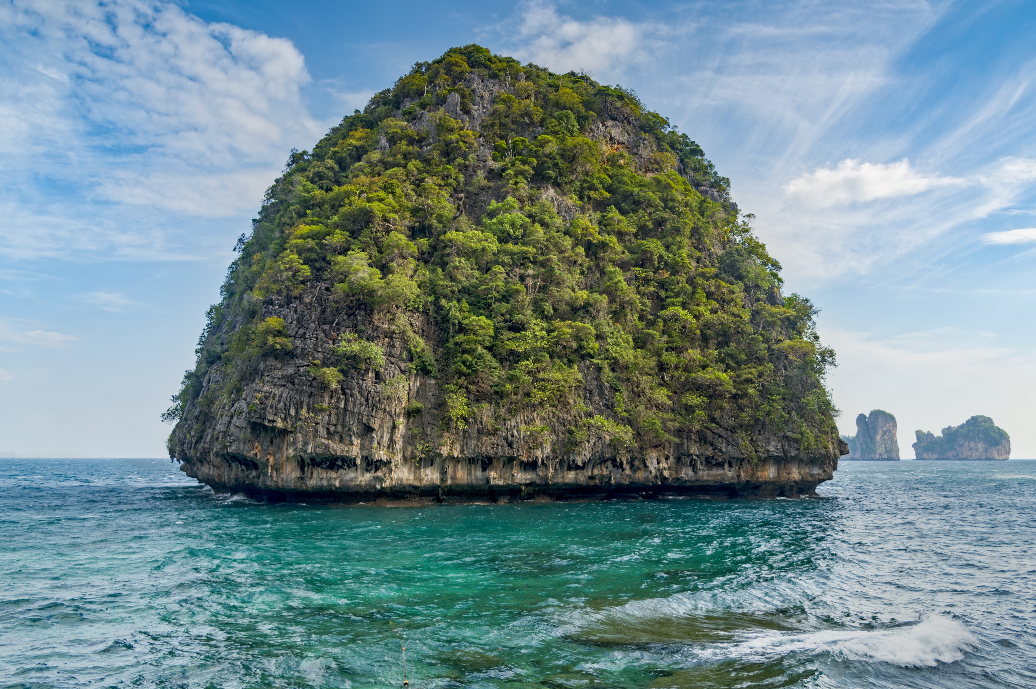 Island in Loh Samah Bay, Thailand HD Wallpaper