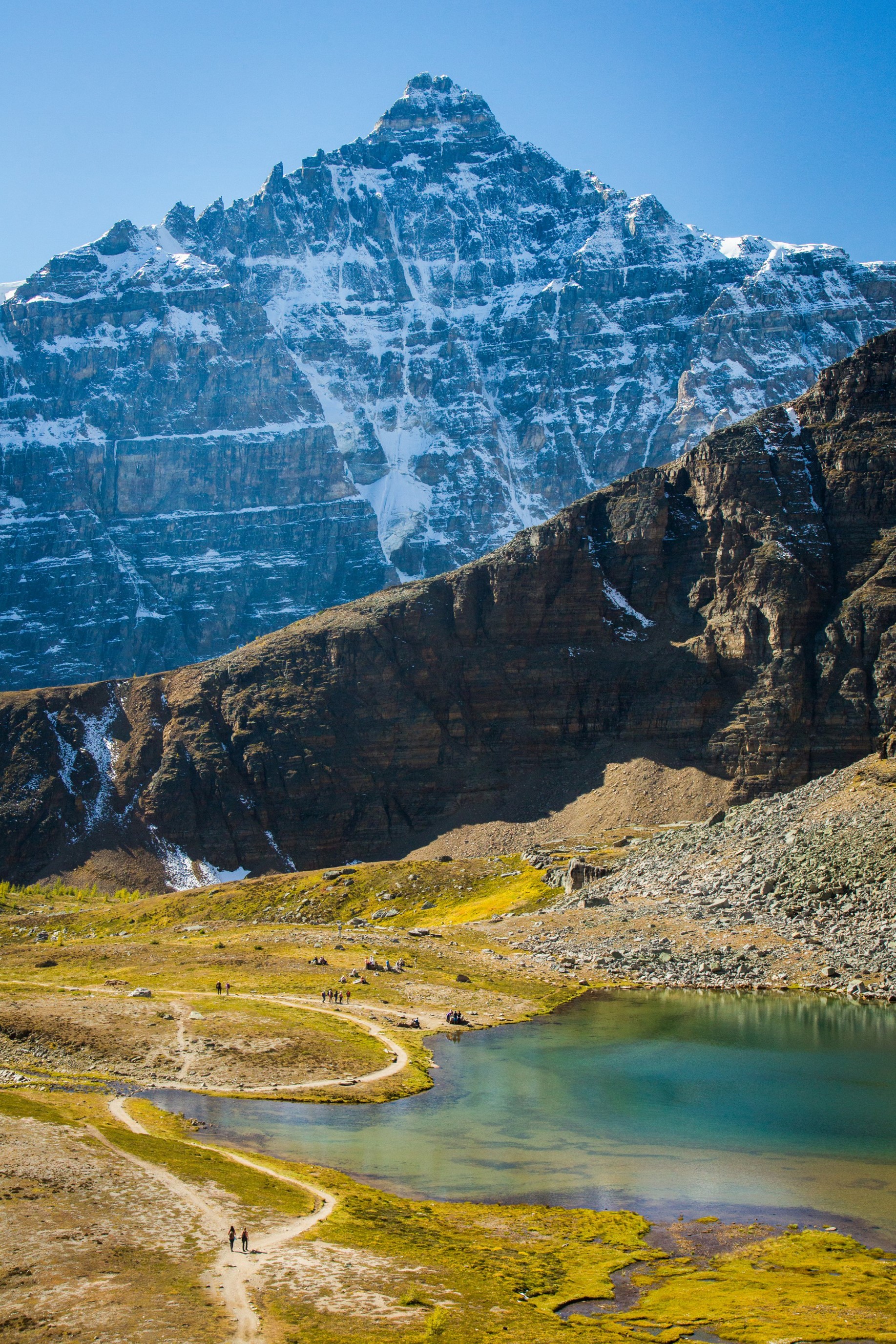 Lake Louise, Canada, Banff National Park Mountains HD Phone Wallpaper