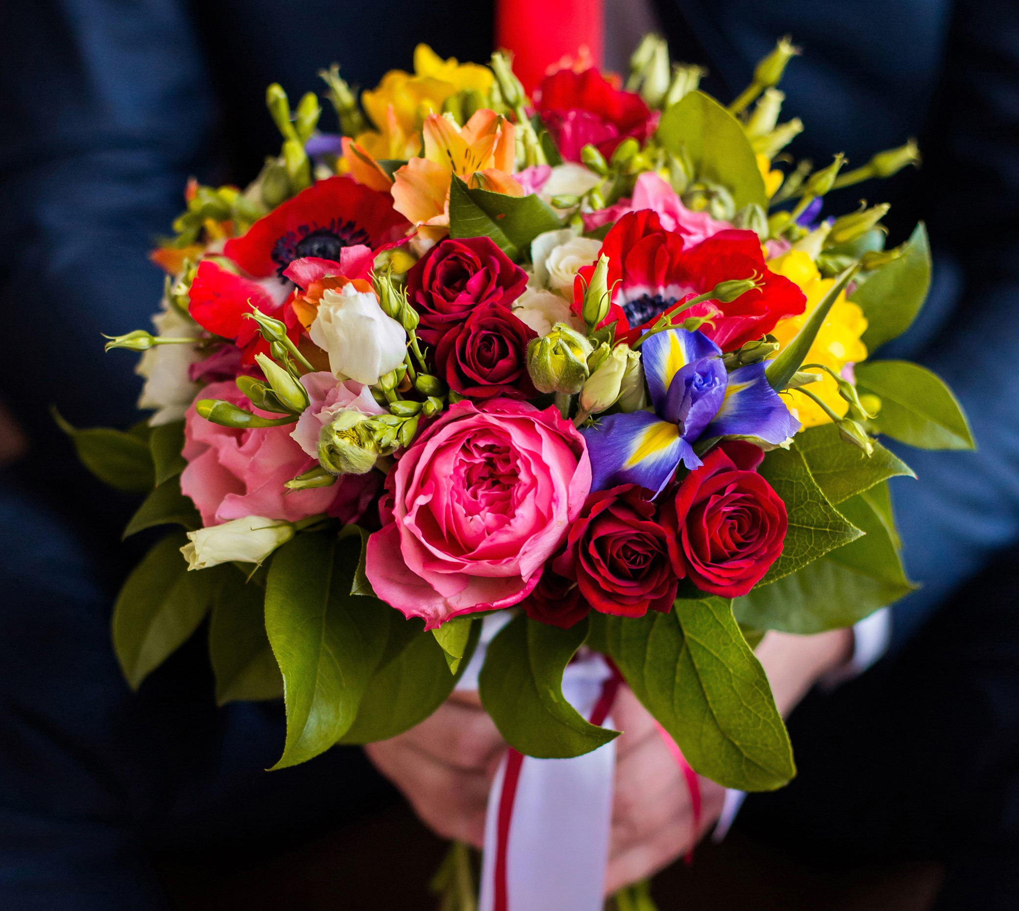 Colorful Wedding Bouquet with Roses, Irises, and Poppies HD Wallpaper