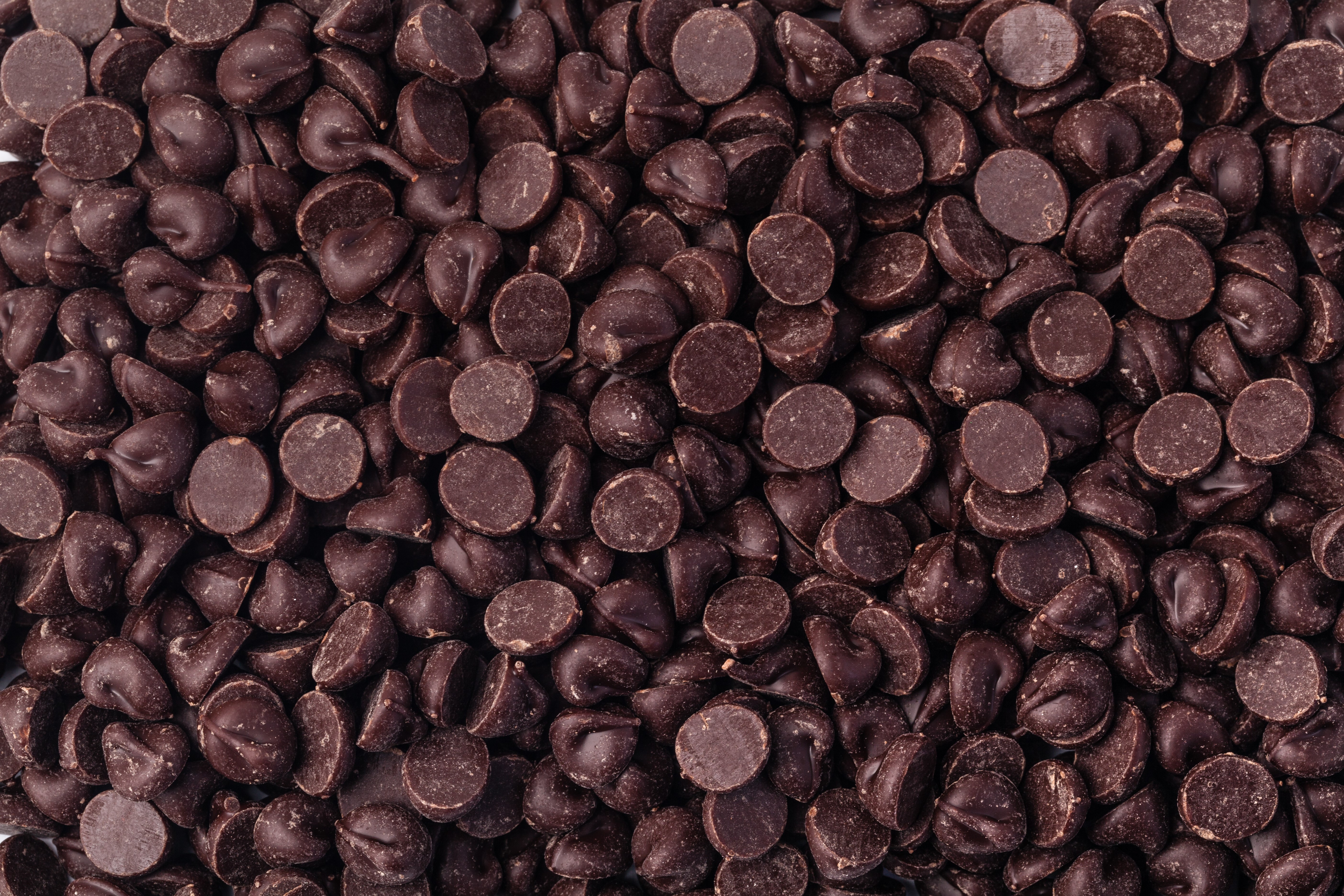 Pile of Chocolate Chips HD Wallpaper