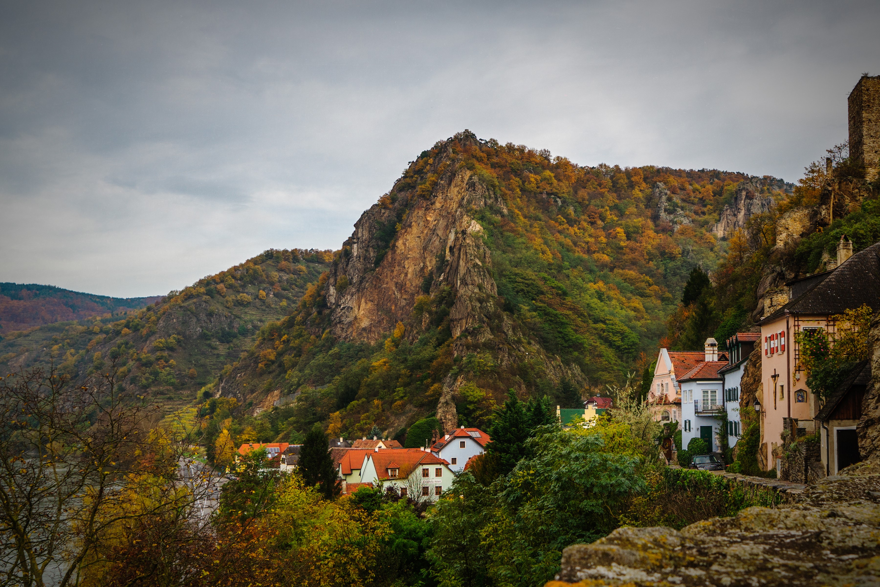 Durnstein, Austria in Autumn with Mountains and Houses HD Wallpaper