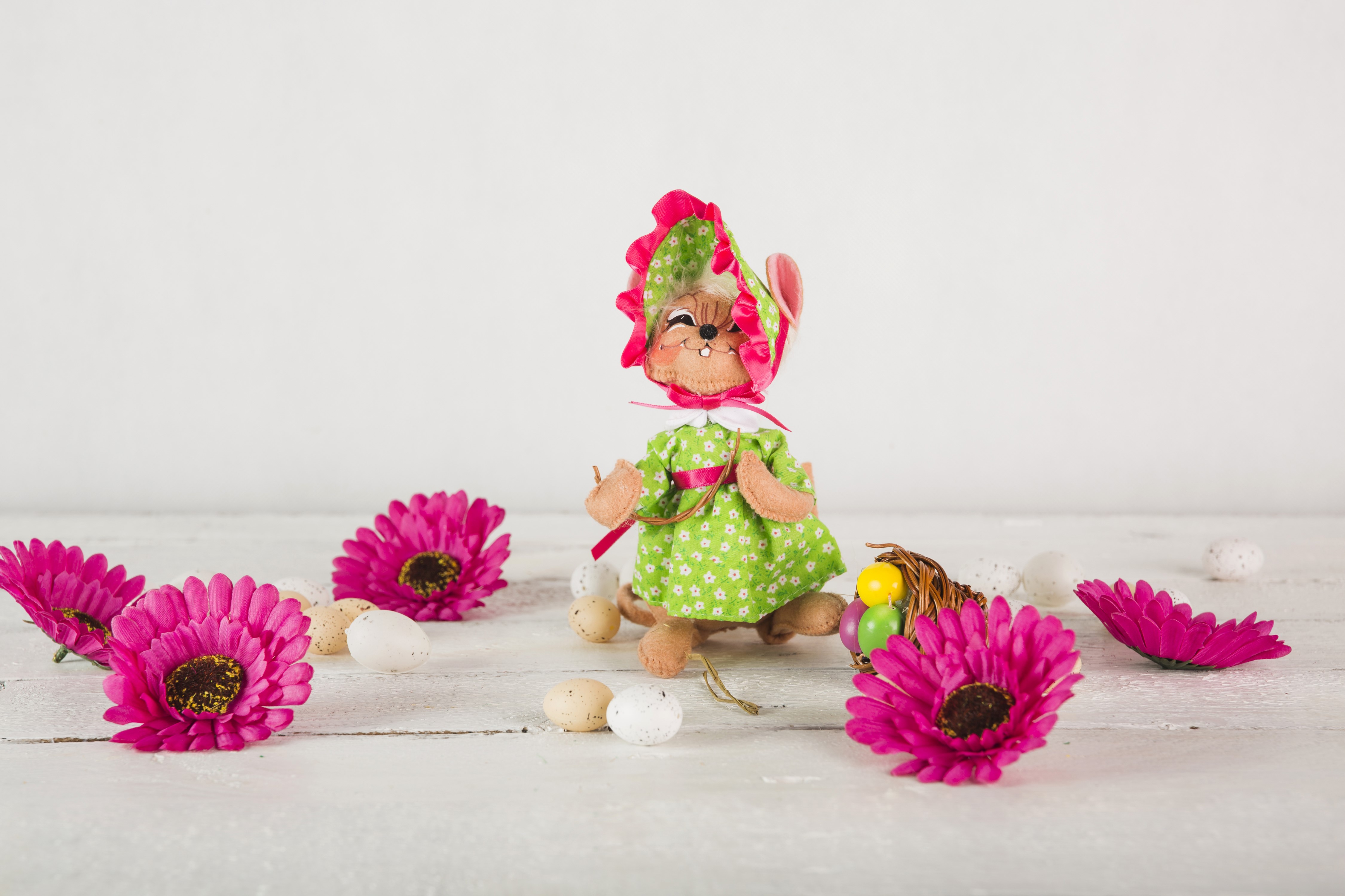 Easter bunny with flowers and eggs HD Wallpaper