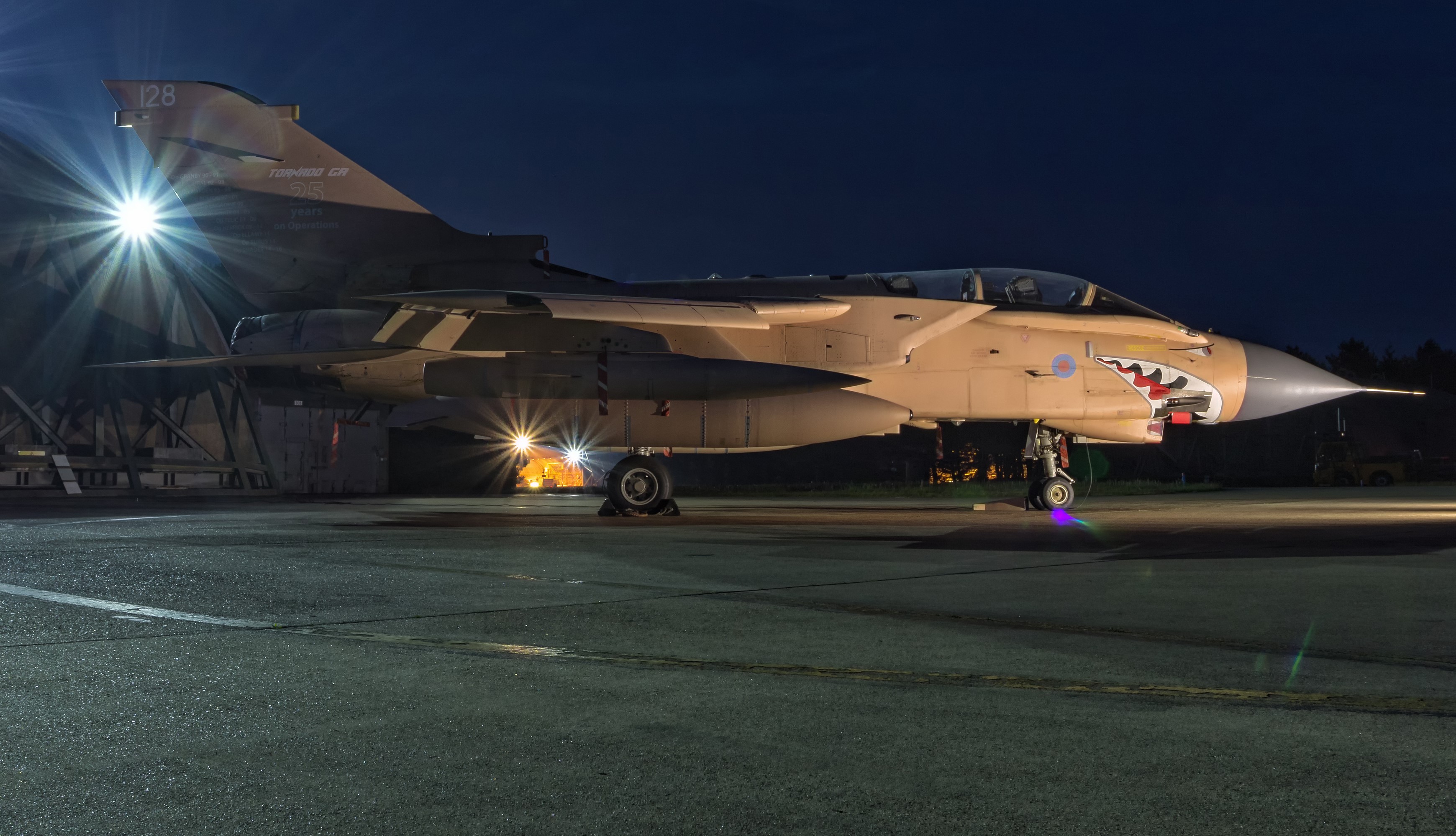 Panavia Tornado GR.4T ZG750-4 at night HD Wallpaper
