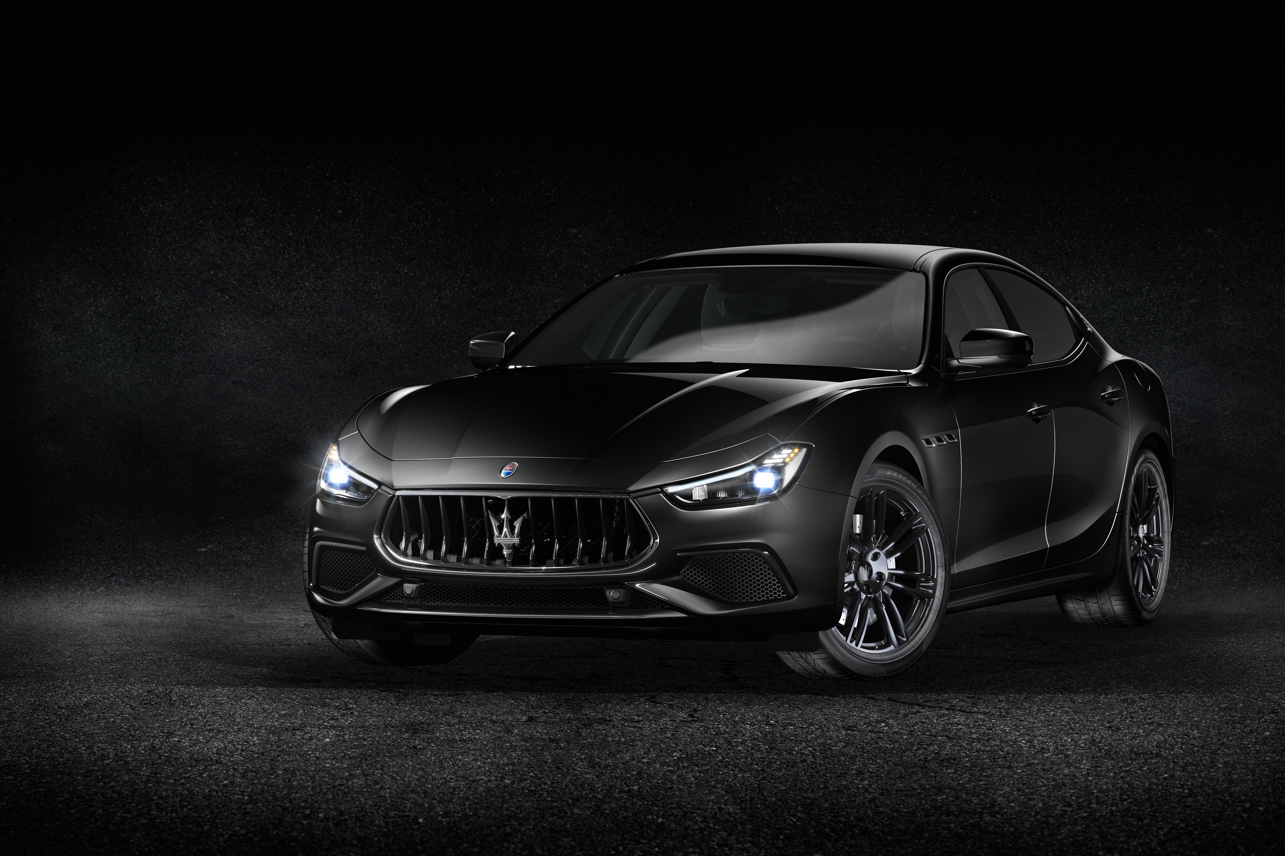 Black Maserati Ghibli on a dark background HD Wallpaper