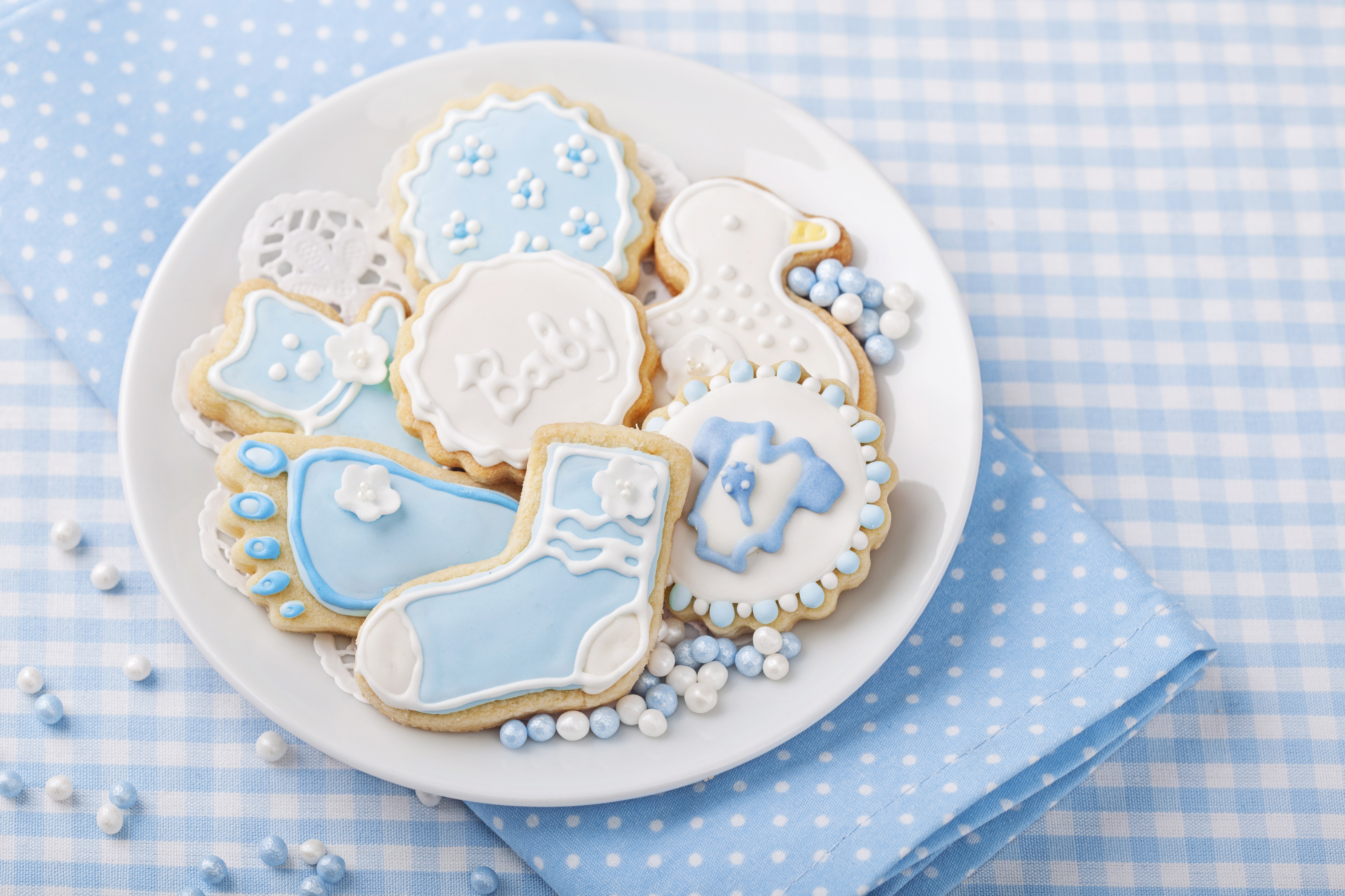 Baby Shower Cookies on a Plate HD Wallpaper