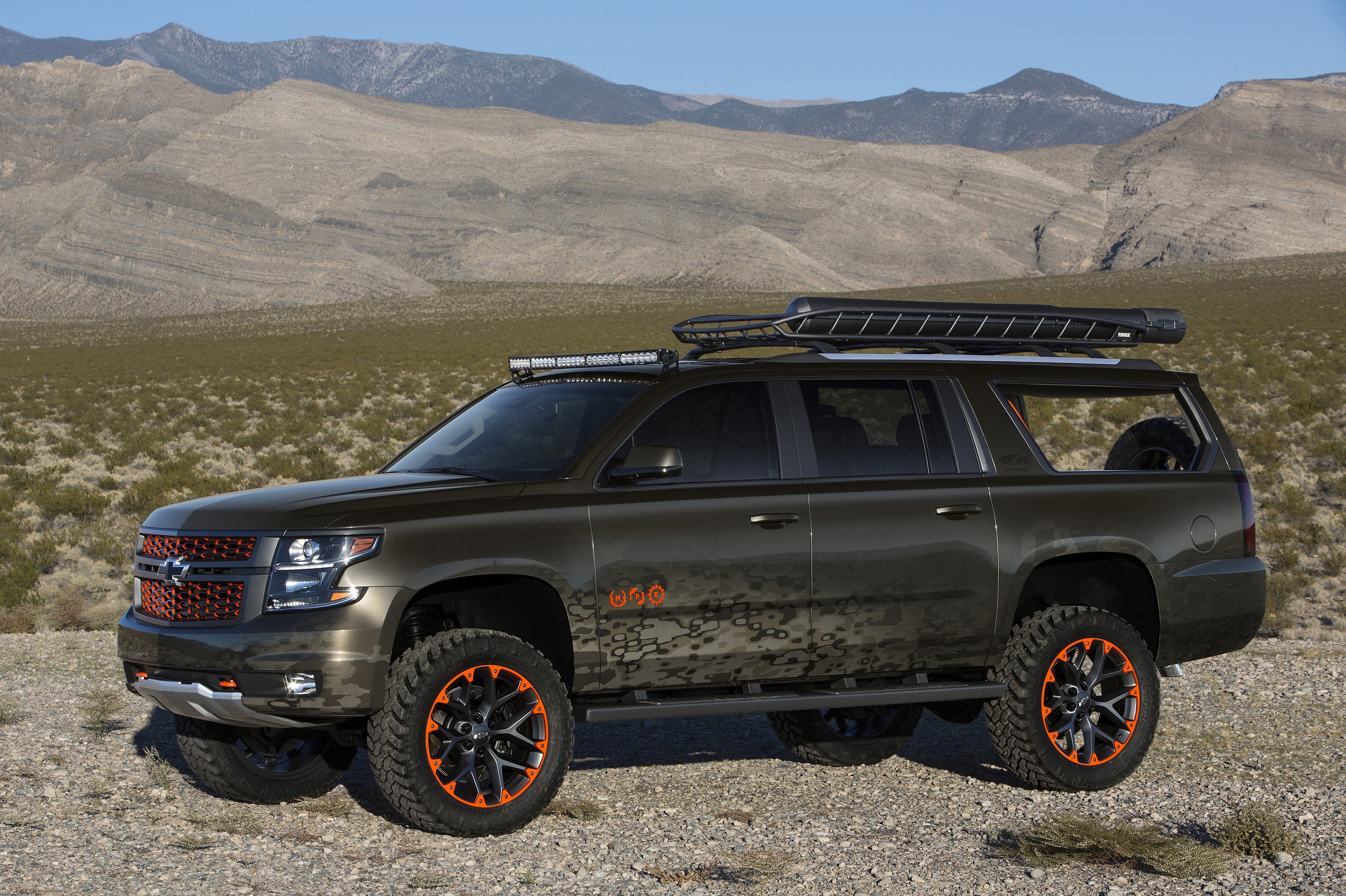 Chevrolet Suburban Concept with Off-Road Modifications HD Wallpaper