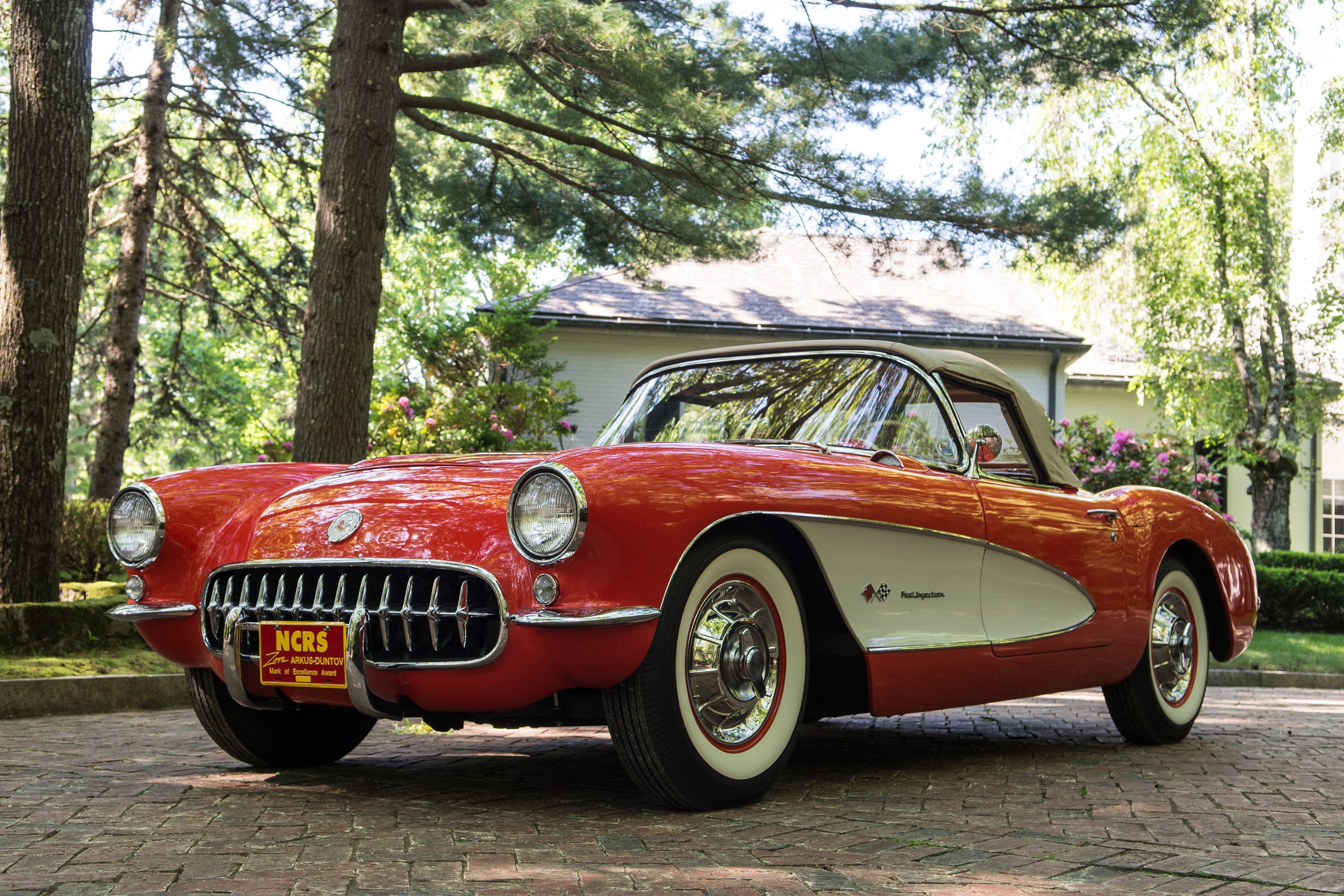 1957 Chevrolet Corvette Fuel Injection HD Wallpaper