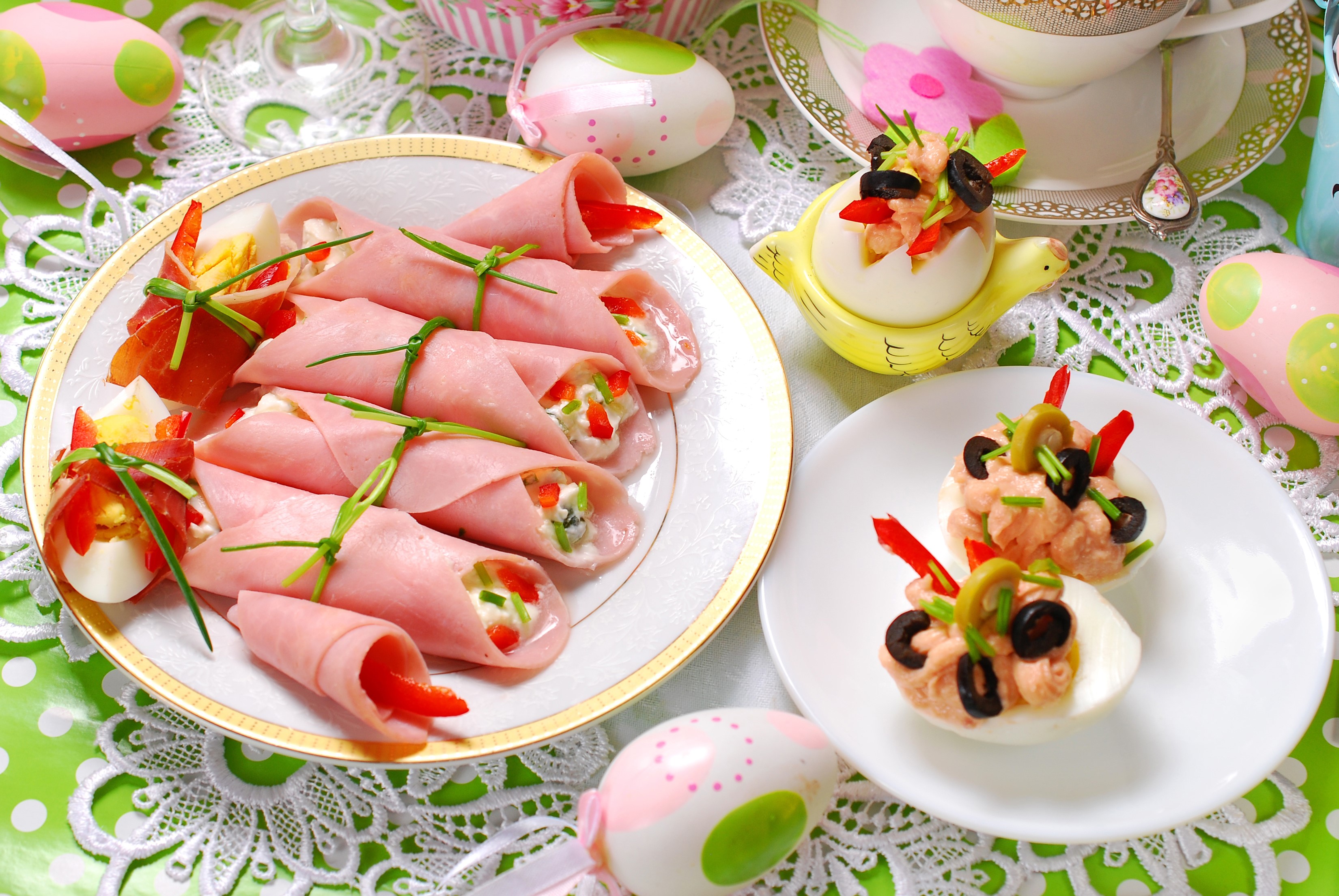 Easter Ham Rolls and Deviled Eggs HD Wallpaper