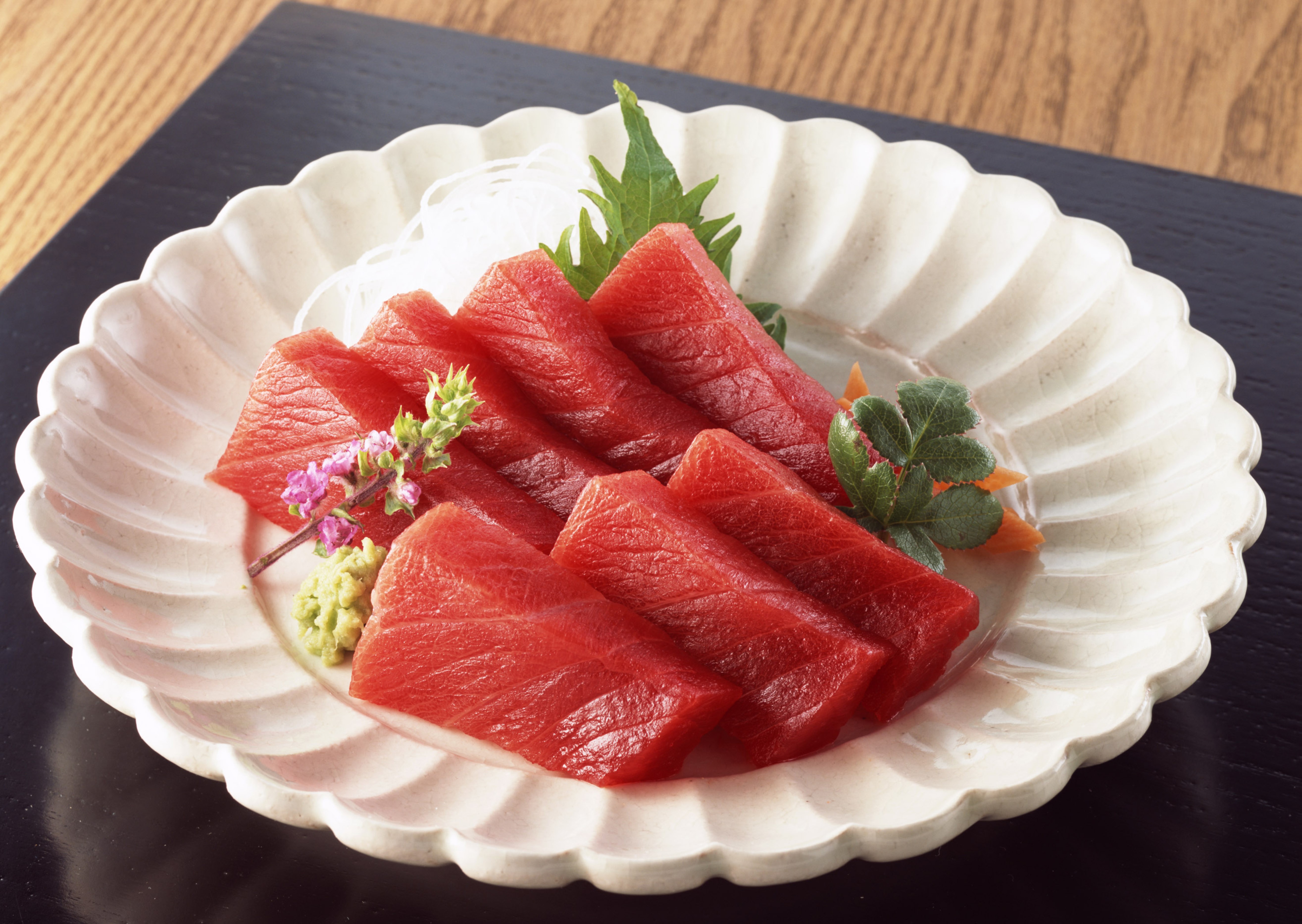 Sashimi on a decorative plate HD Wallpaper
