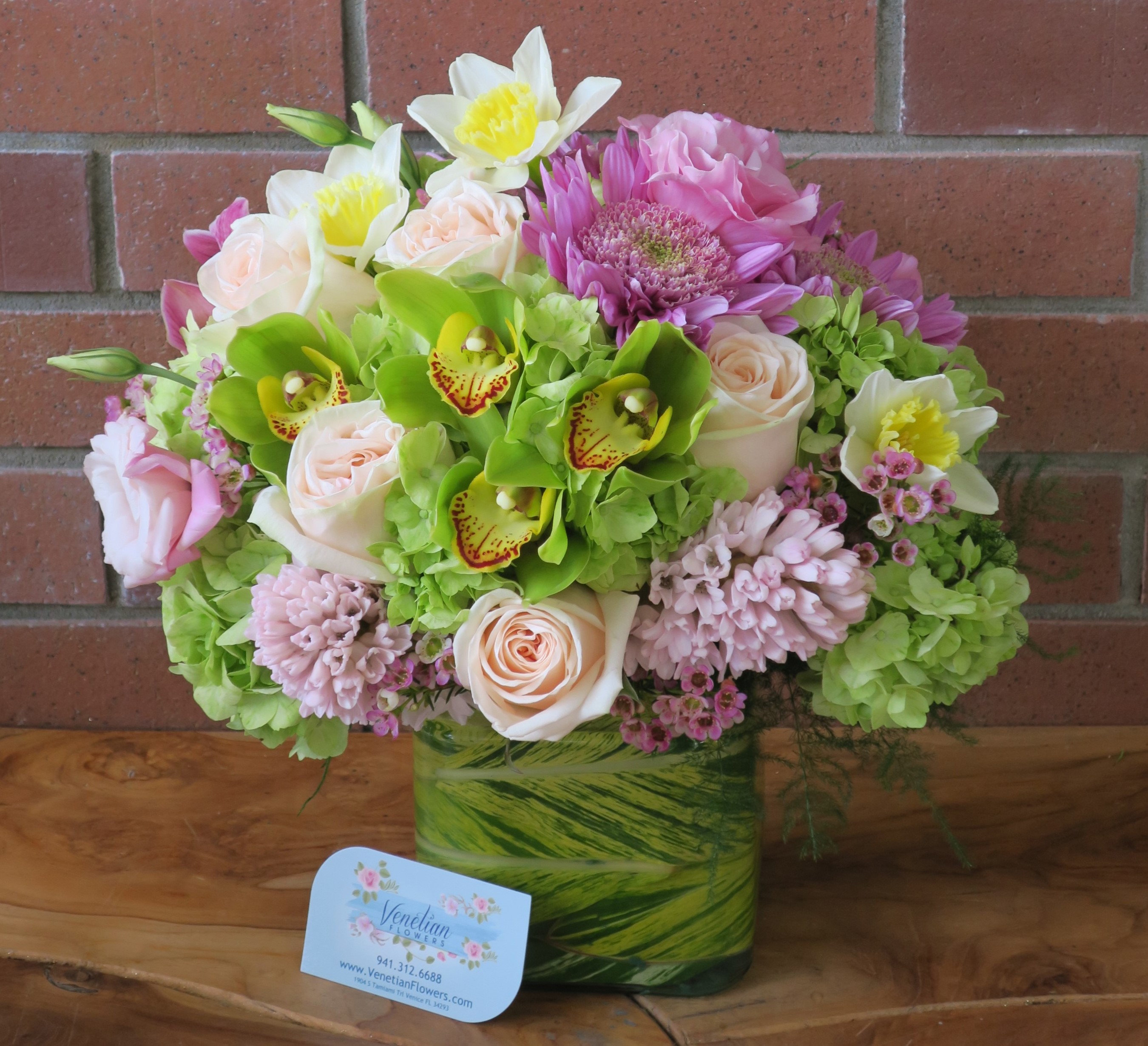 Orchid and Rose Flower Arrangement in Vase HD Wallpaper
