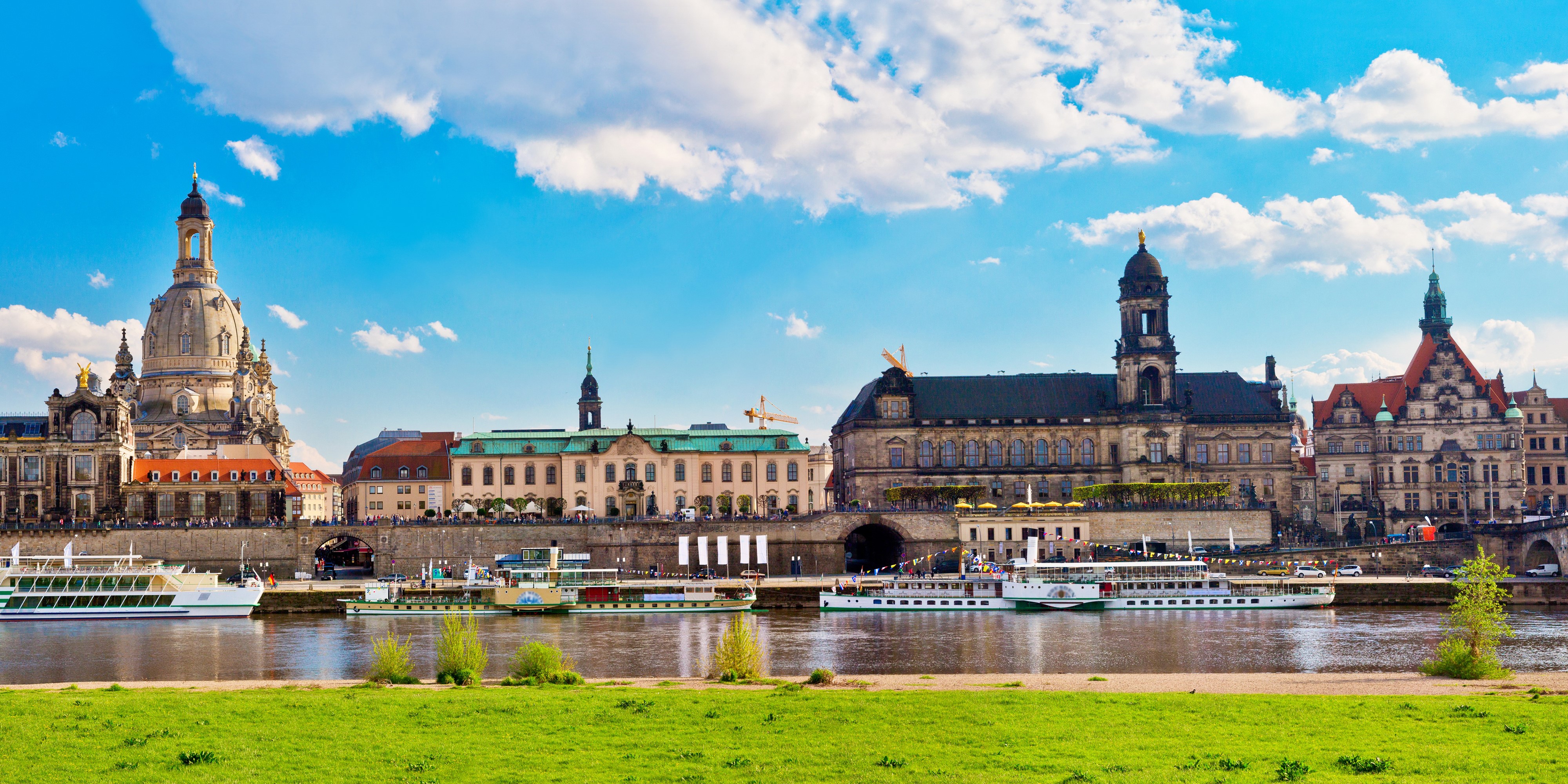 Dresden Germany Riverfront with Frauenkirche and Riverboats HD Wallpaper