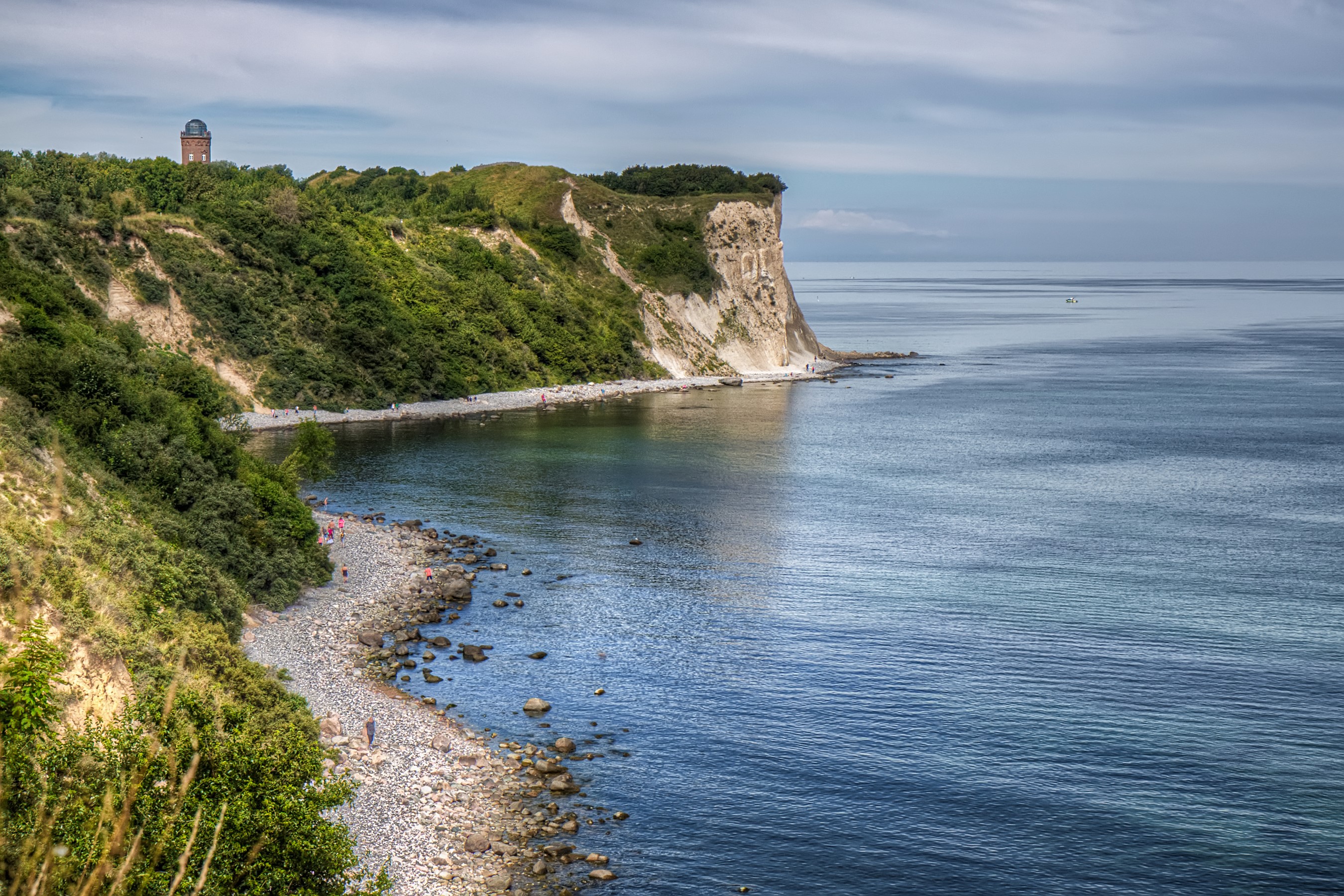 Cape Arkona coast with cliffs and the sea HD Wallpaper