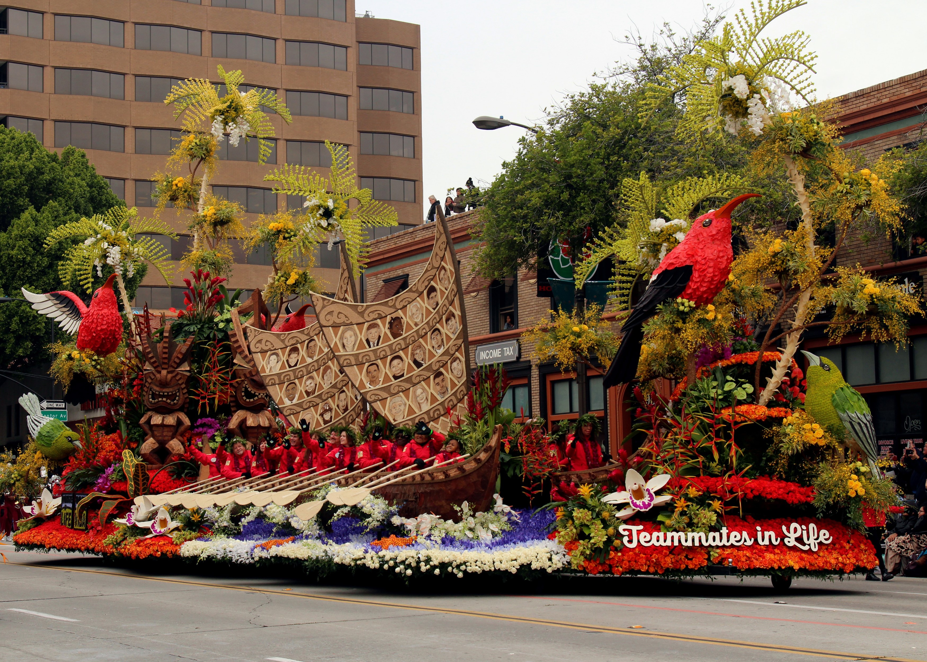 Rose Parade Float with Polynesian Theme and Birds HD Wallpaper