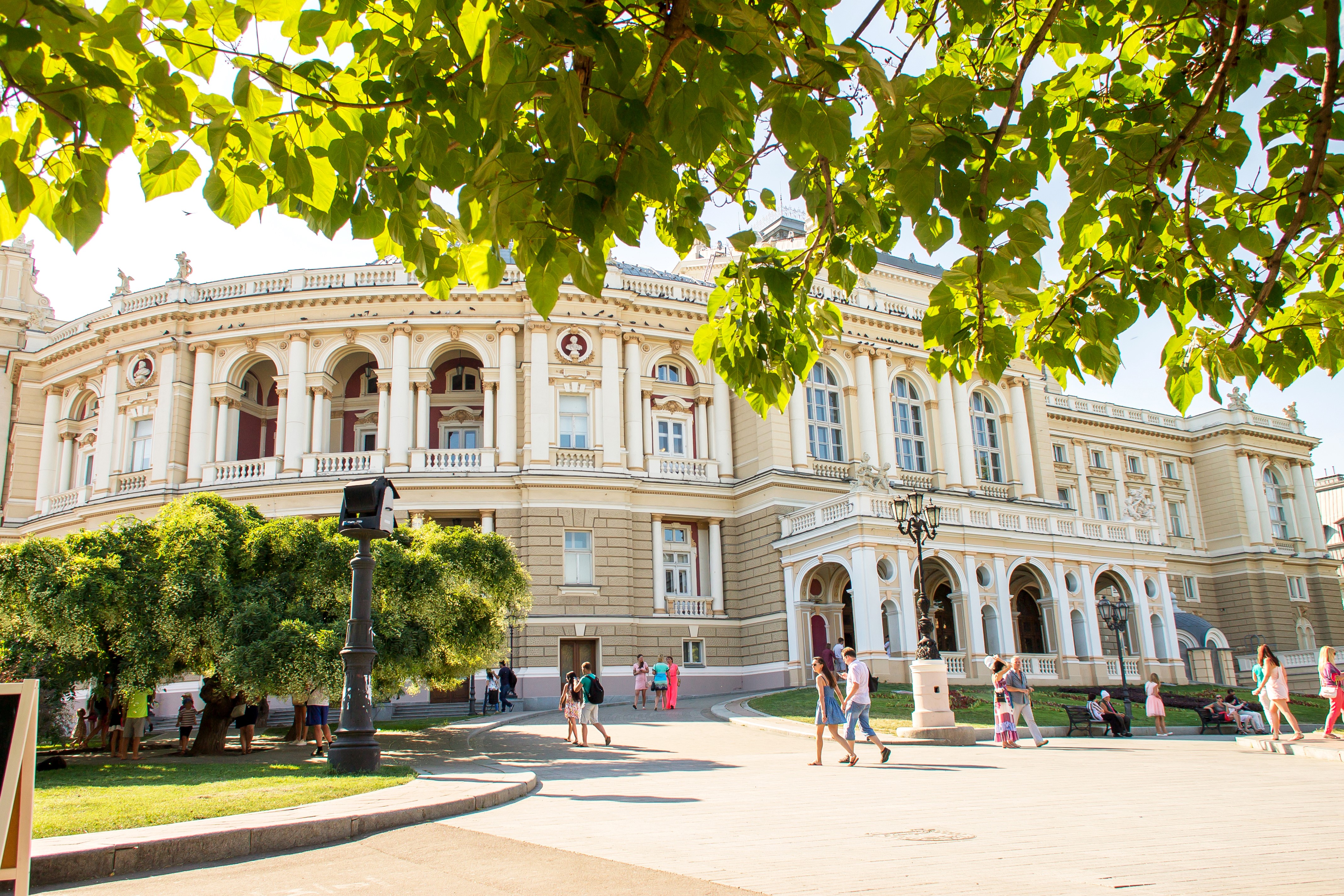 Odessa Opera House, Ukraine HD Wallpaper
