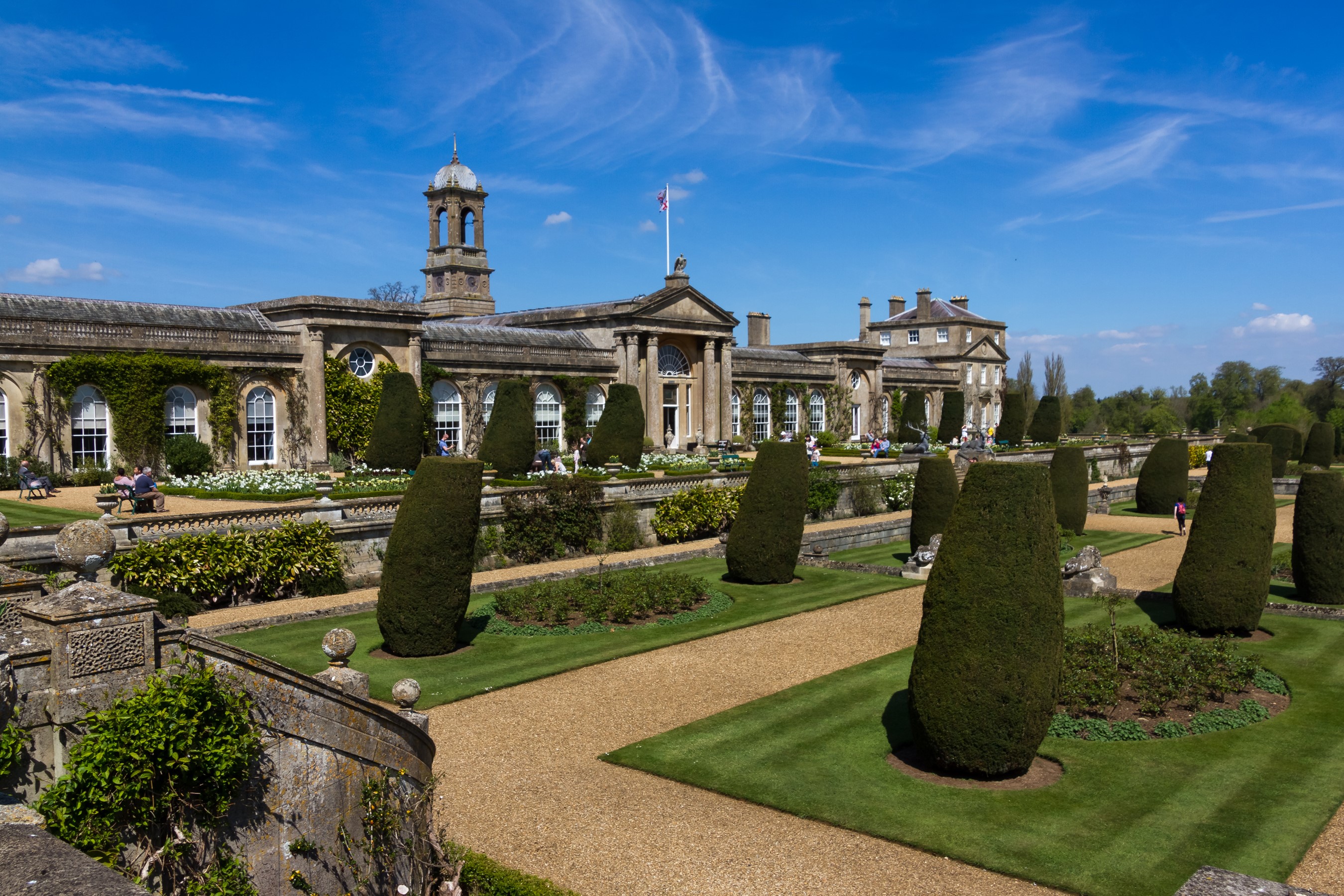 Bowood House and Gardens, Wiltshire, England HD Wallpaper