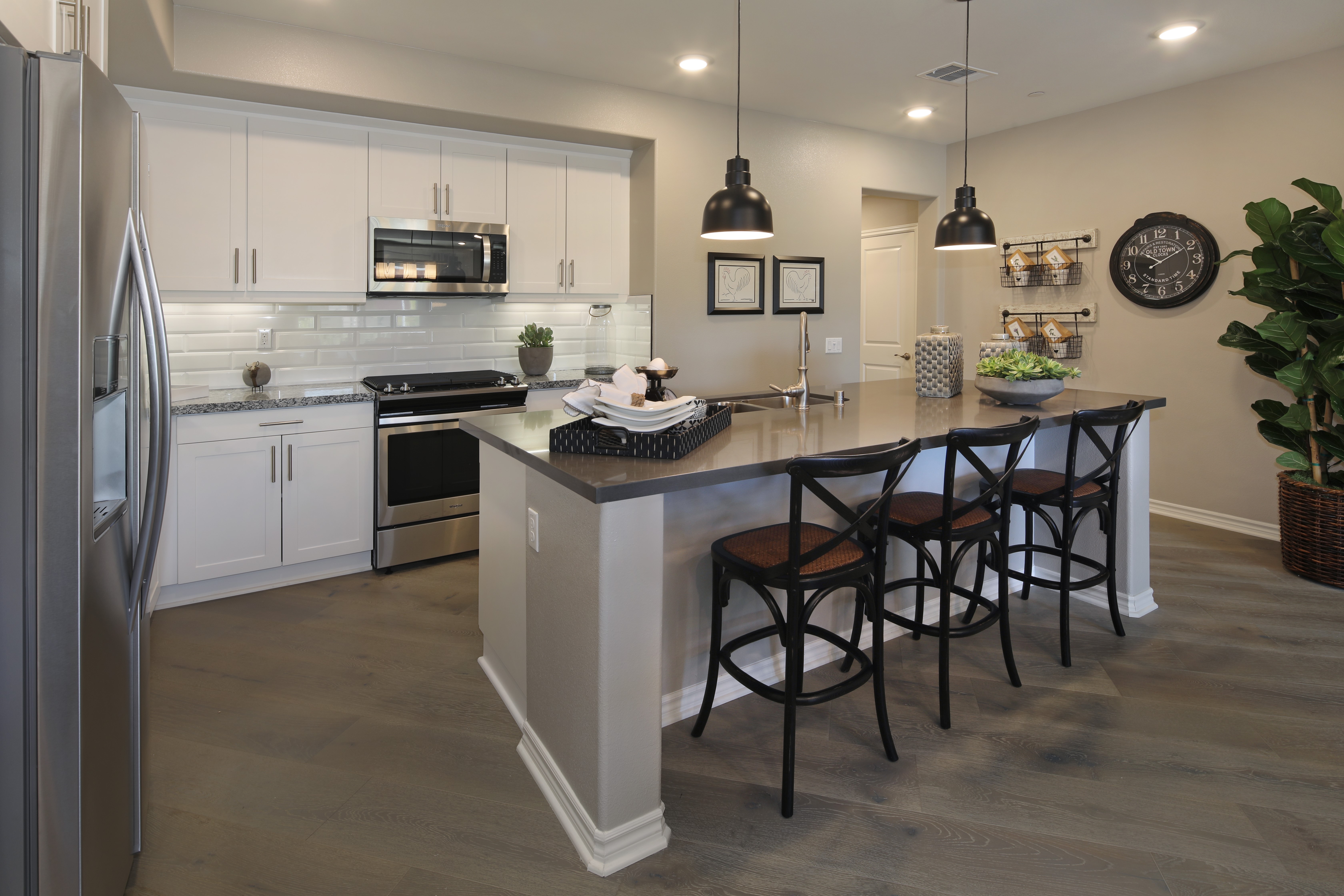 Modern Kitchen with Island and Bar Stools HD Wallpaper