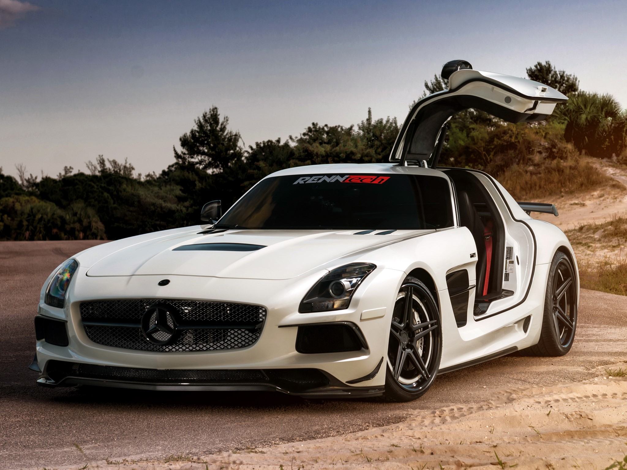 White Renntech Mercedes-Benz SLS AMG Gullwing HD Wallpaper
