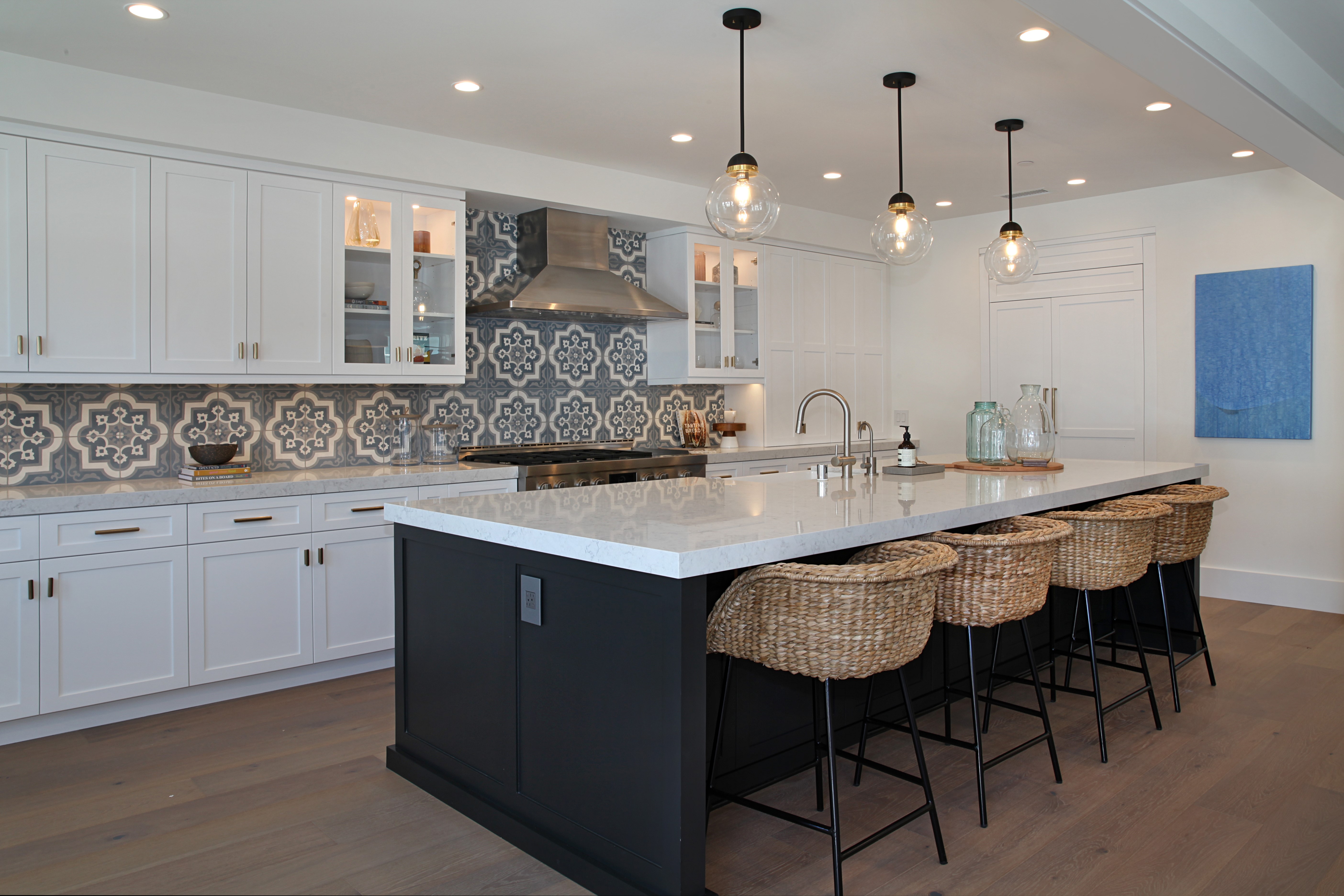 Modern Kitchen with Island and Pendant Lights HD Wallpaper