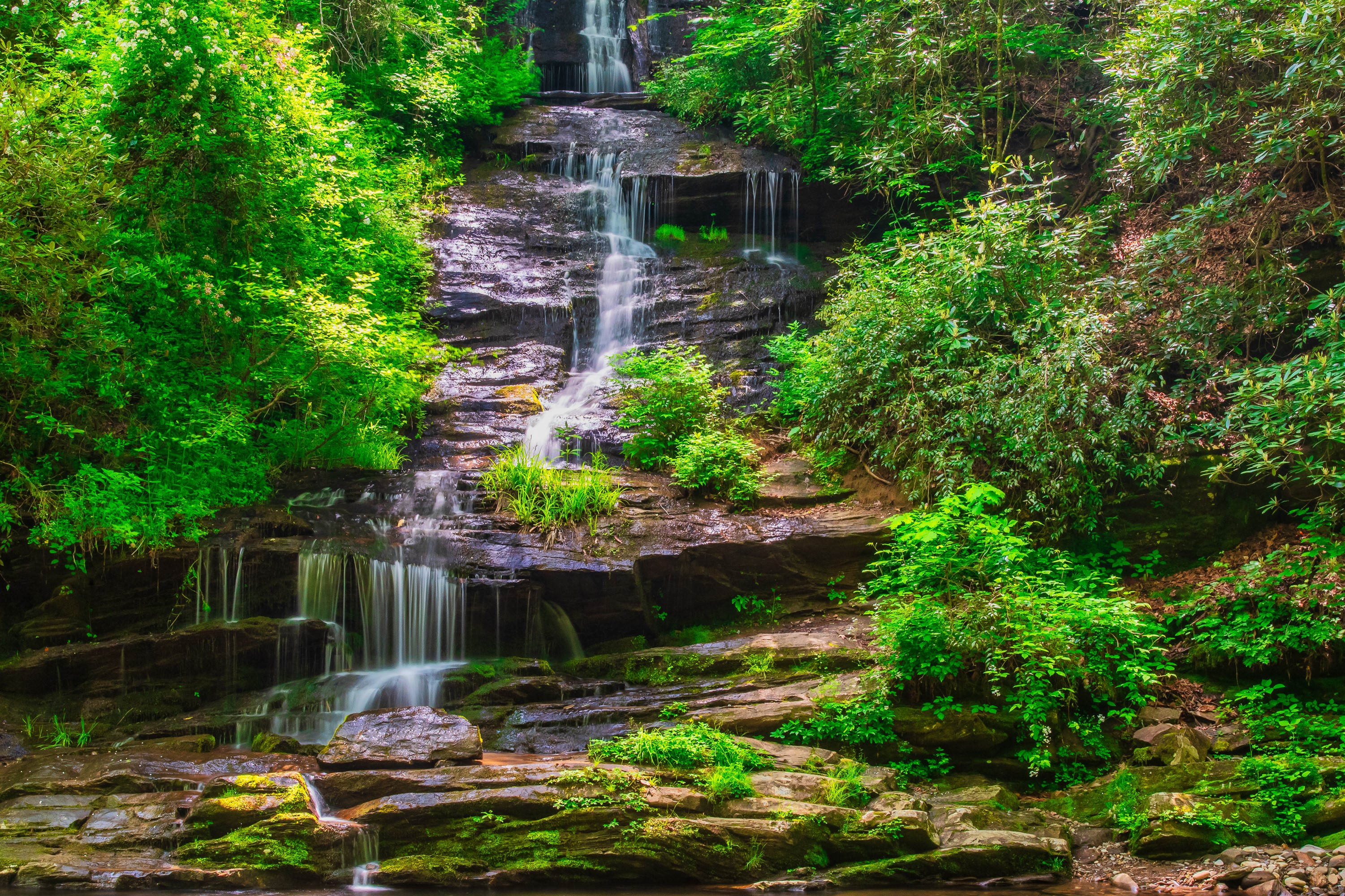 Waterfall in Great Smoky Mountains National Park, USA HD Wallpaper