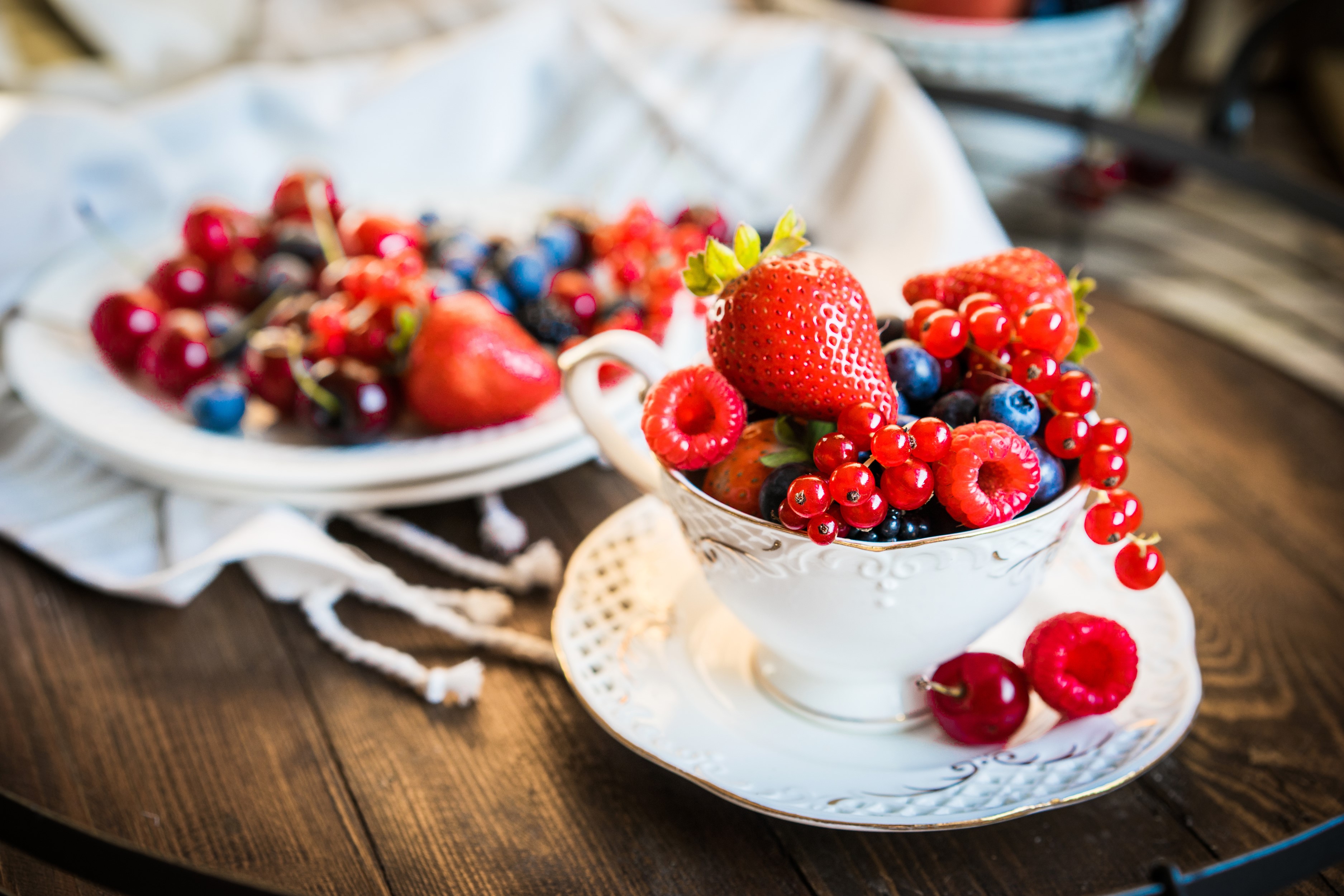 Cup of assorted berries and fruits HD Wallpaper
