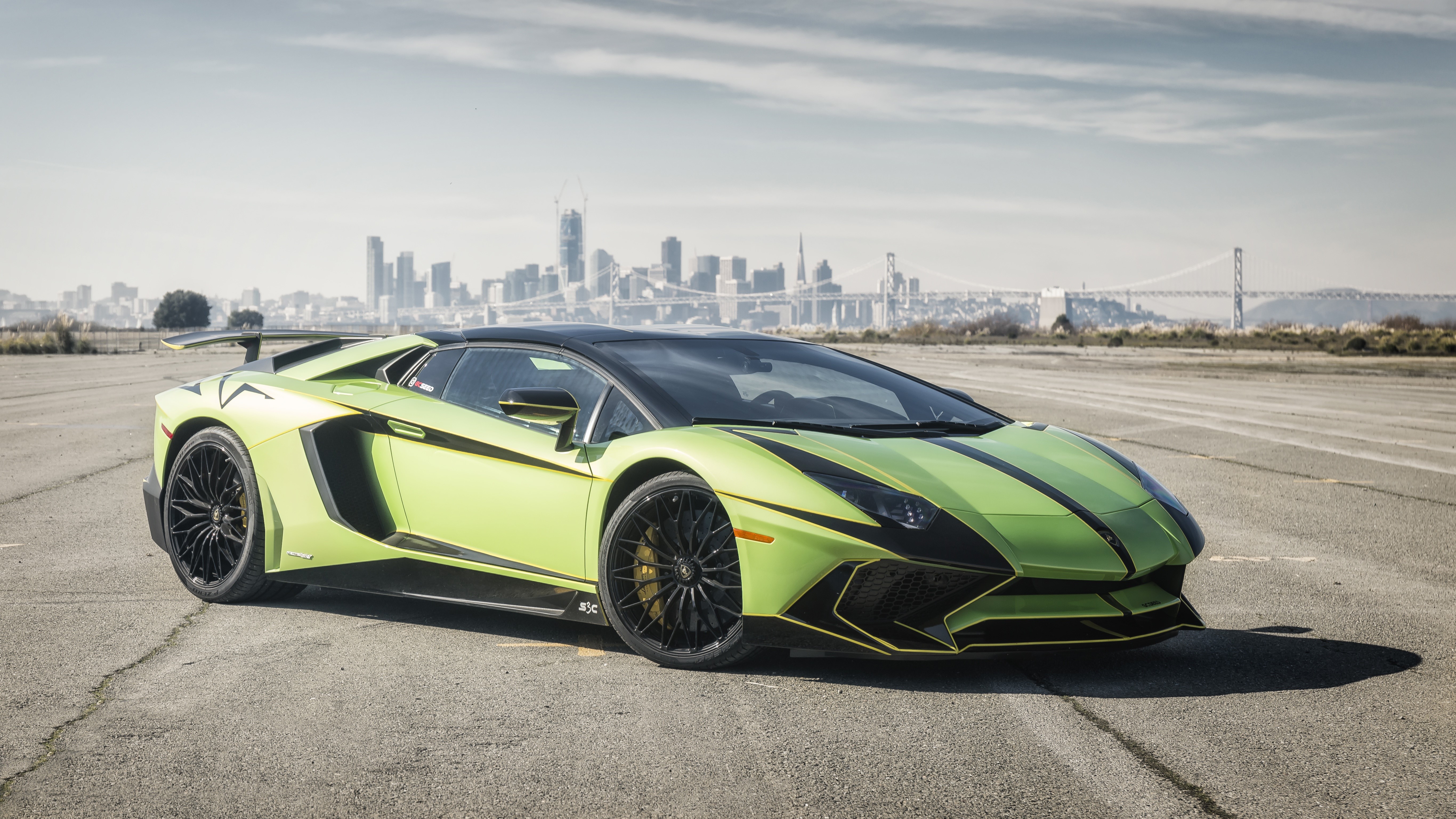 Lamborghini Aventador SVJ in San Francisco HD Wallpaper