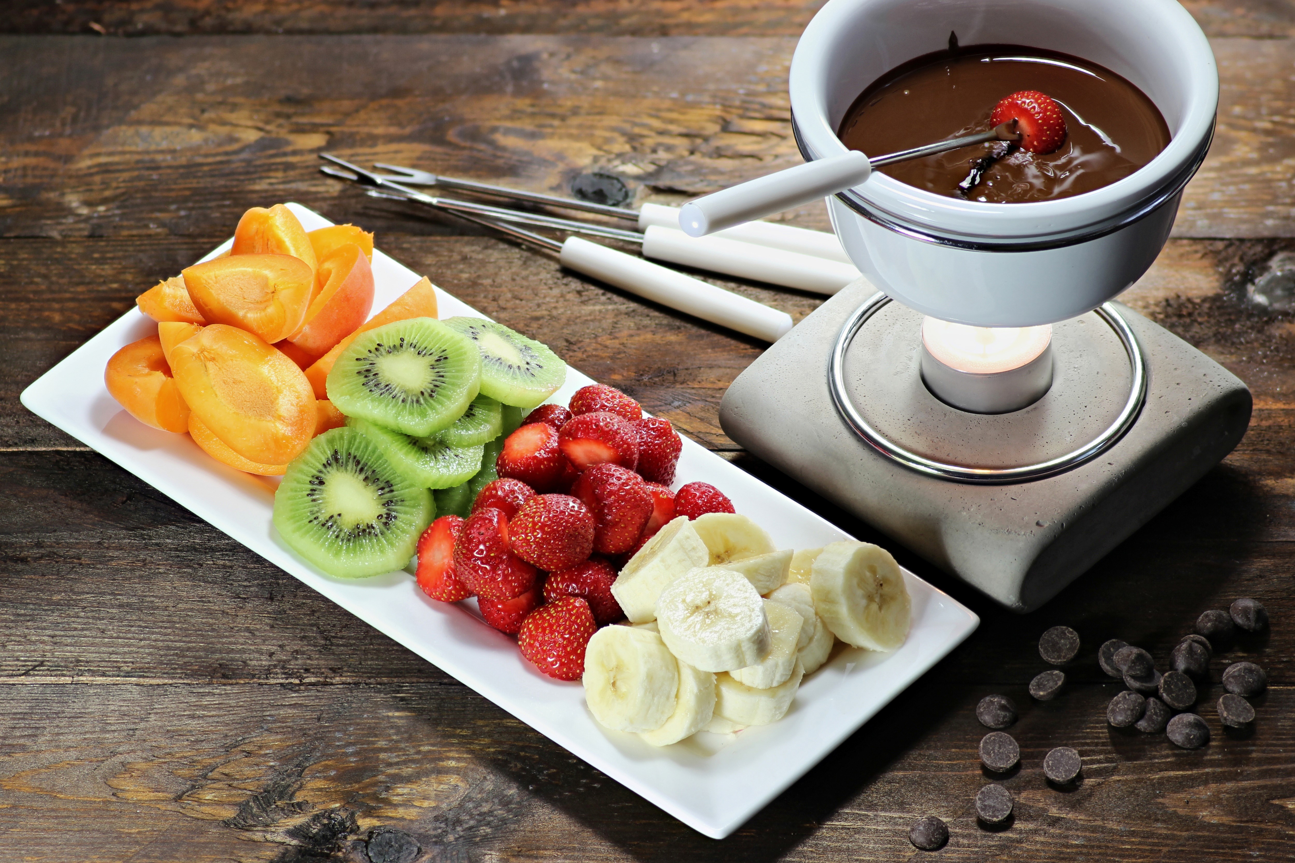 Fruit Fondue with Chocolate HD Wallpaper