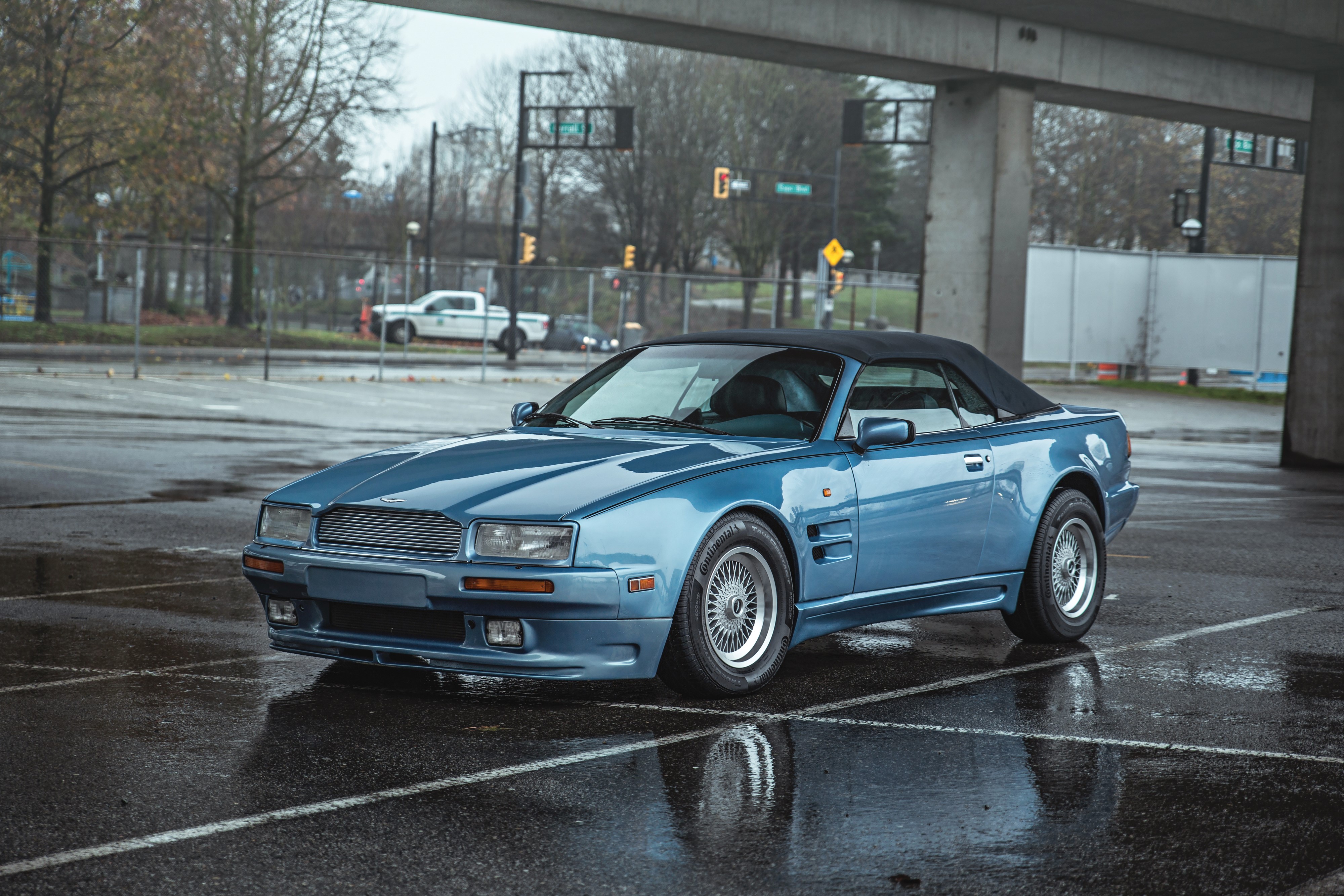 4K 1993 Aston Martin Virage Volante Convertible HD Wallpaper