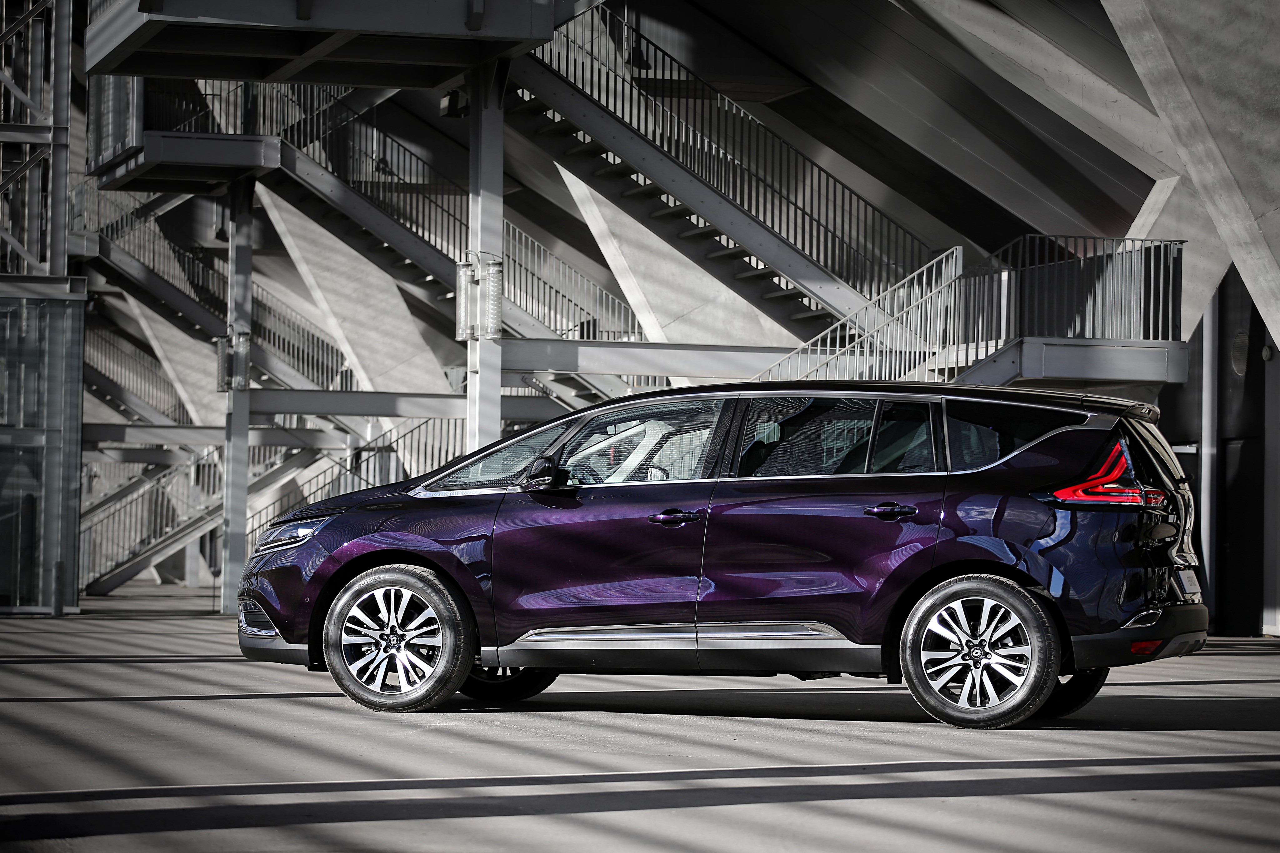 Renault Espace Initiale Paris 2015 HD Wallpaper