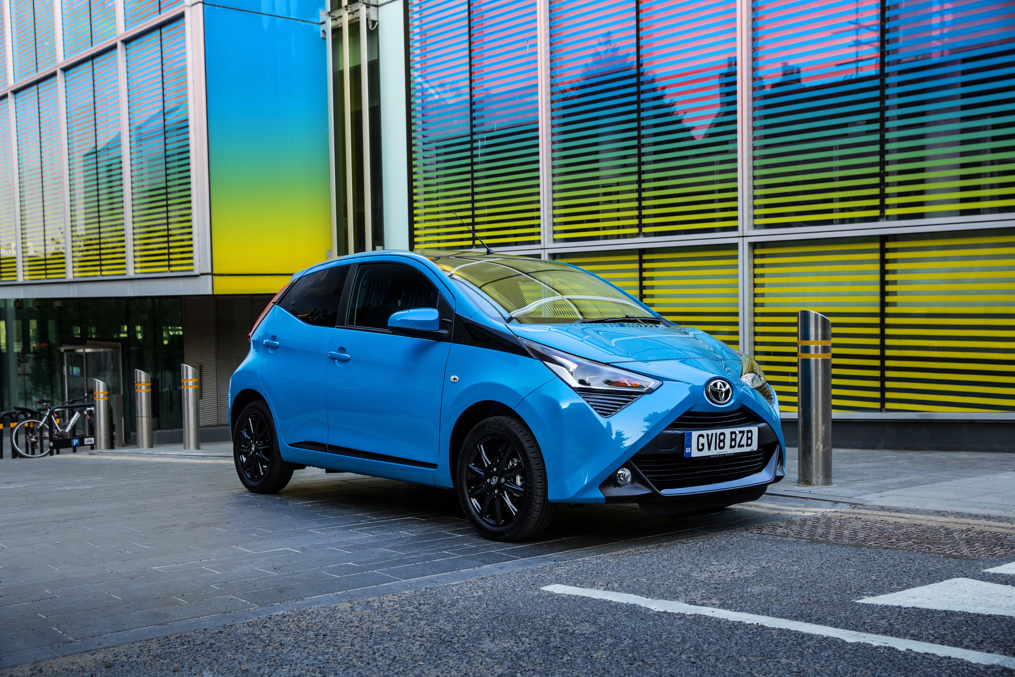 2018 Toyota Aygo X-Press 5-door HD Wallpaper