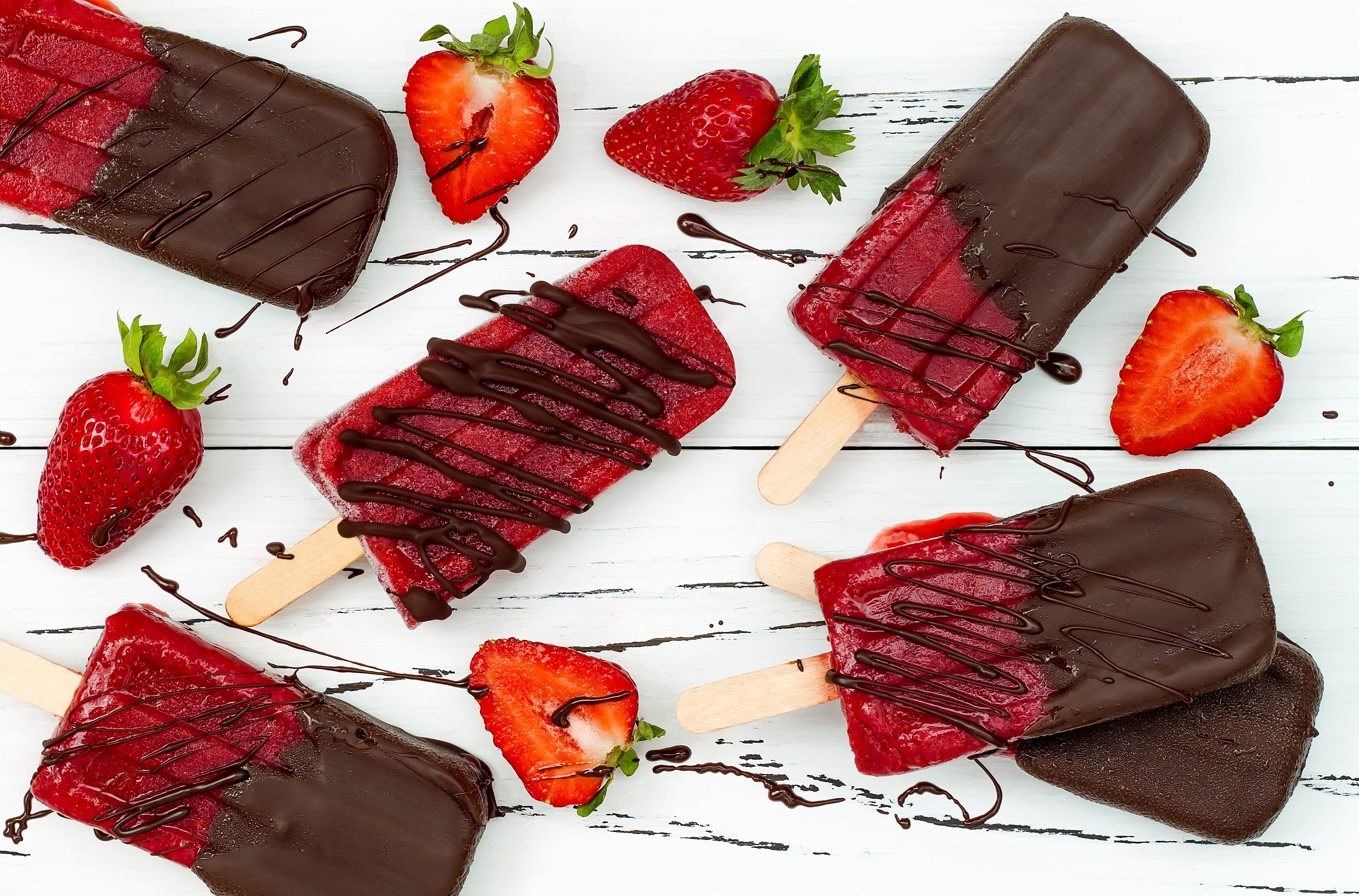 4K Strawberry Chocolate Ice Cream Pops HD Wallpaper
