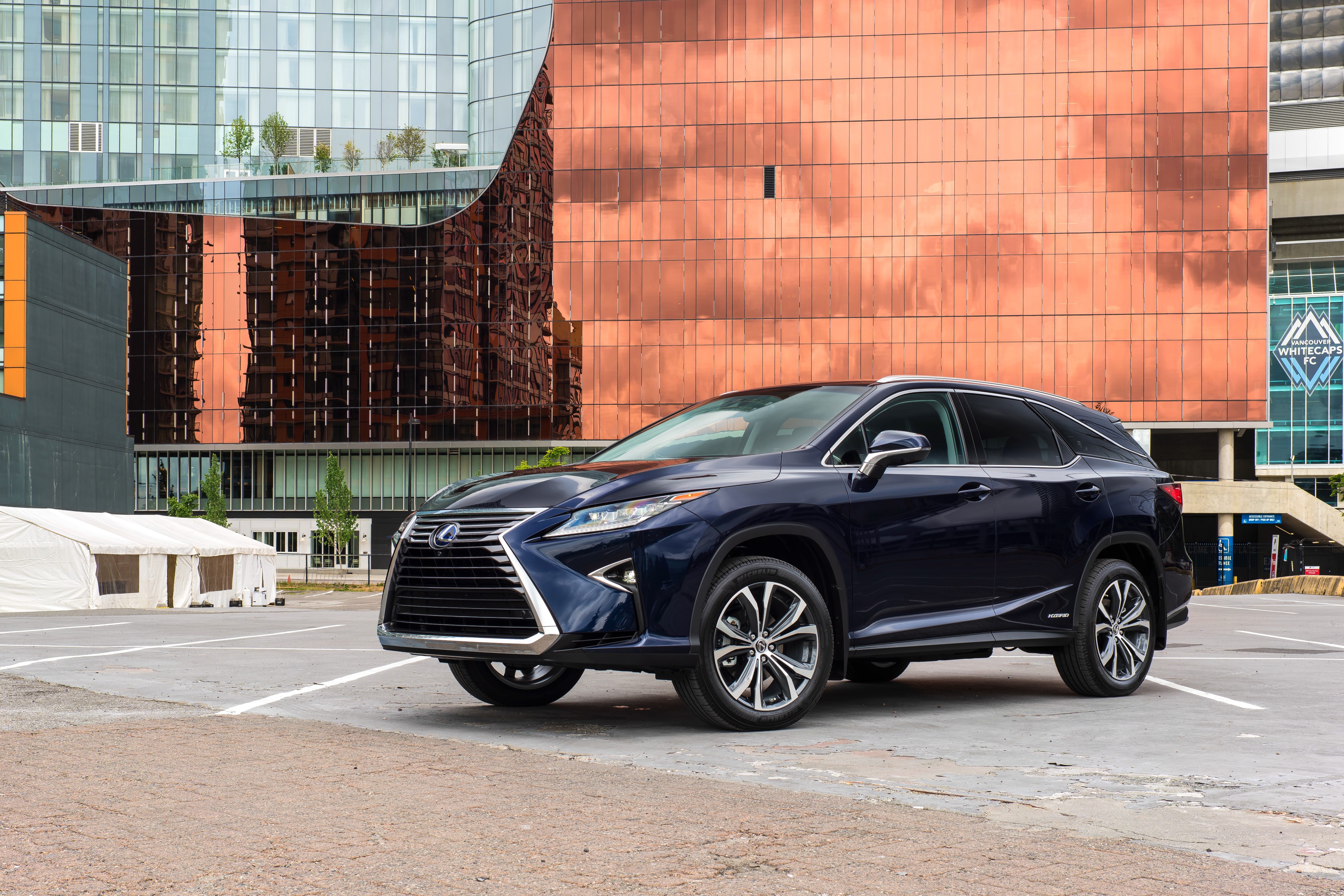 2018 Lexus RX 450hL in Blue Metallic HD Wallpaper