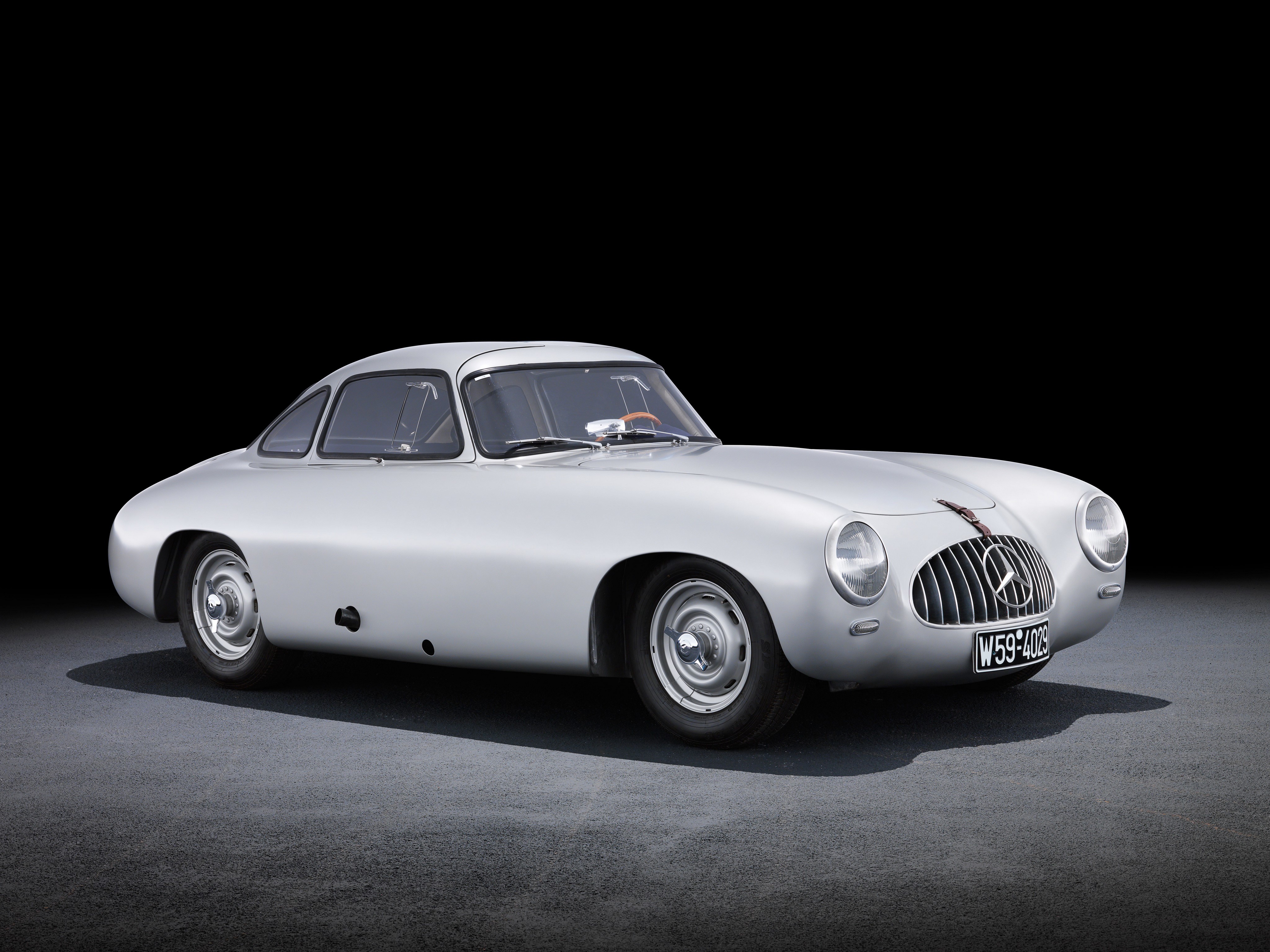 Silver 1952-53 Mercedes-Benz 300 SL HD Wallpaper