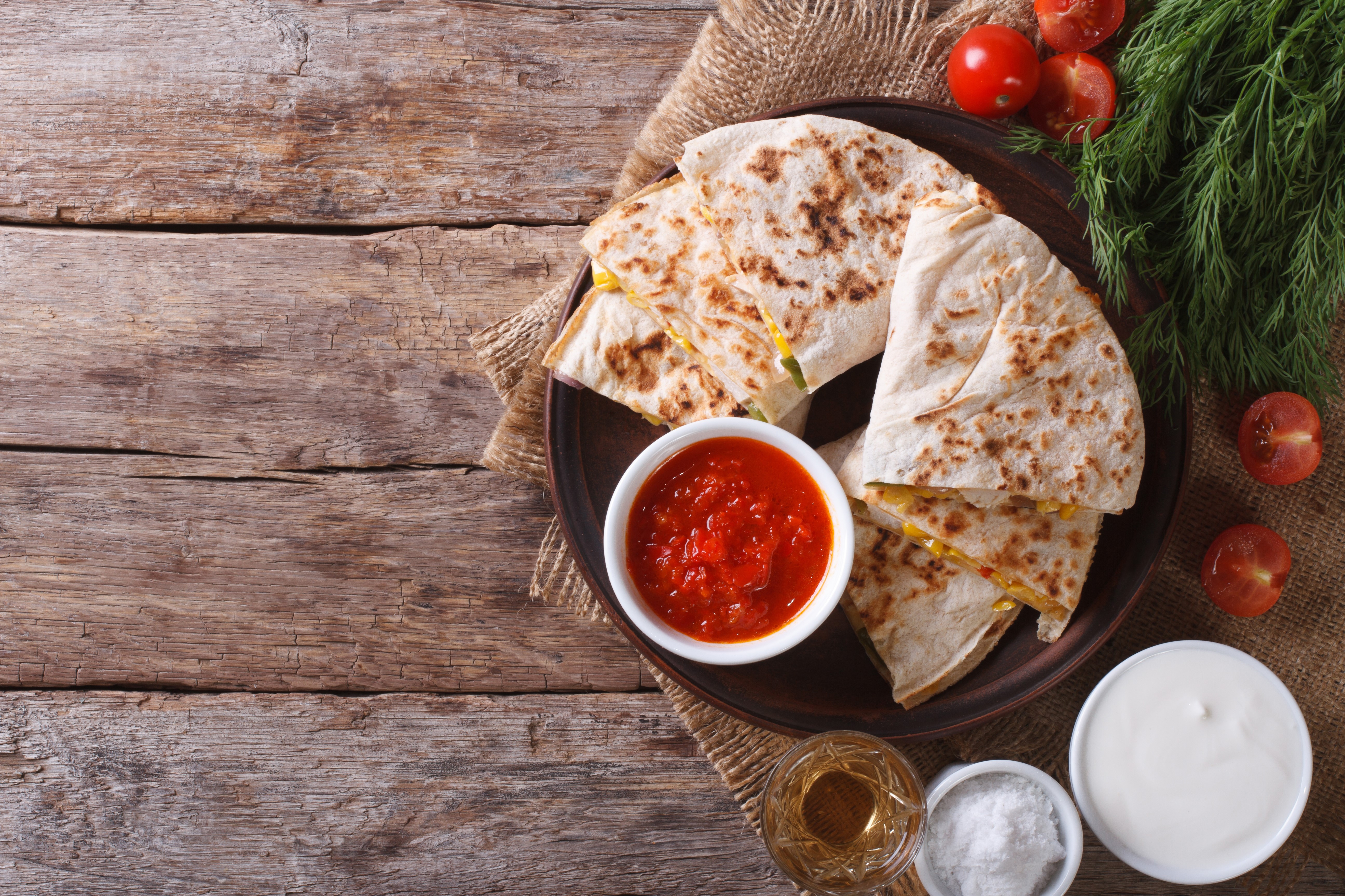 Quesadillas with Salsa, Sour Cream, and Dill on Wood HD Wallpaper
