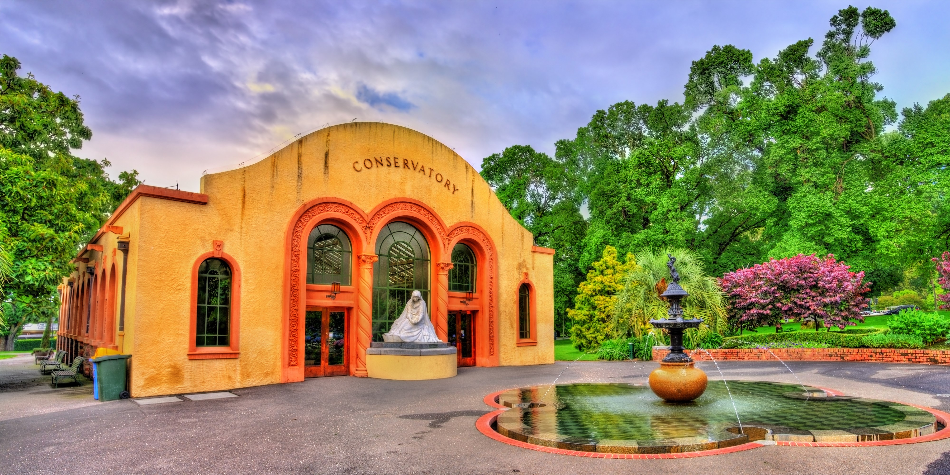 Conservatory of Fitzroy Gardens, Melbourne, Australia HD Wallpaper