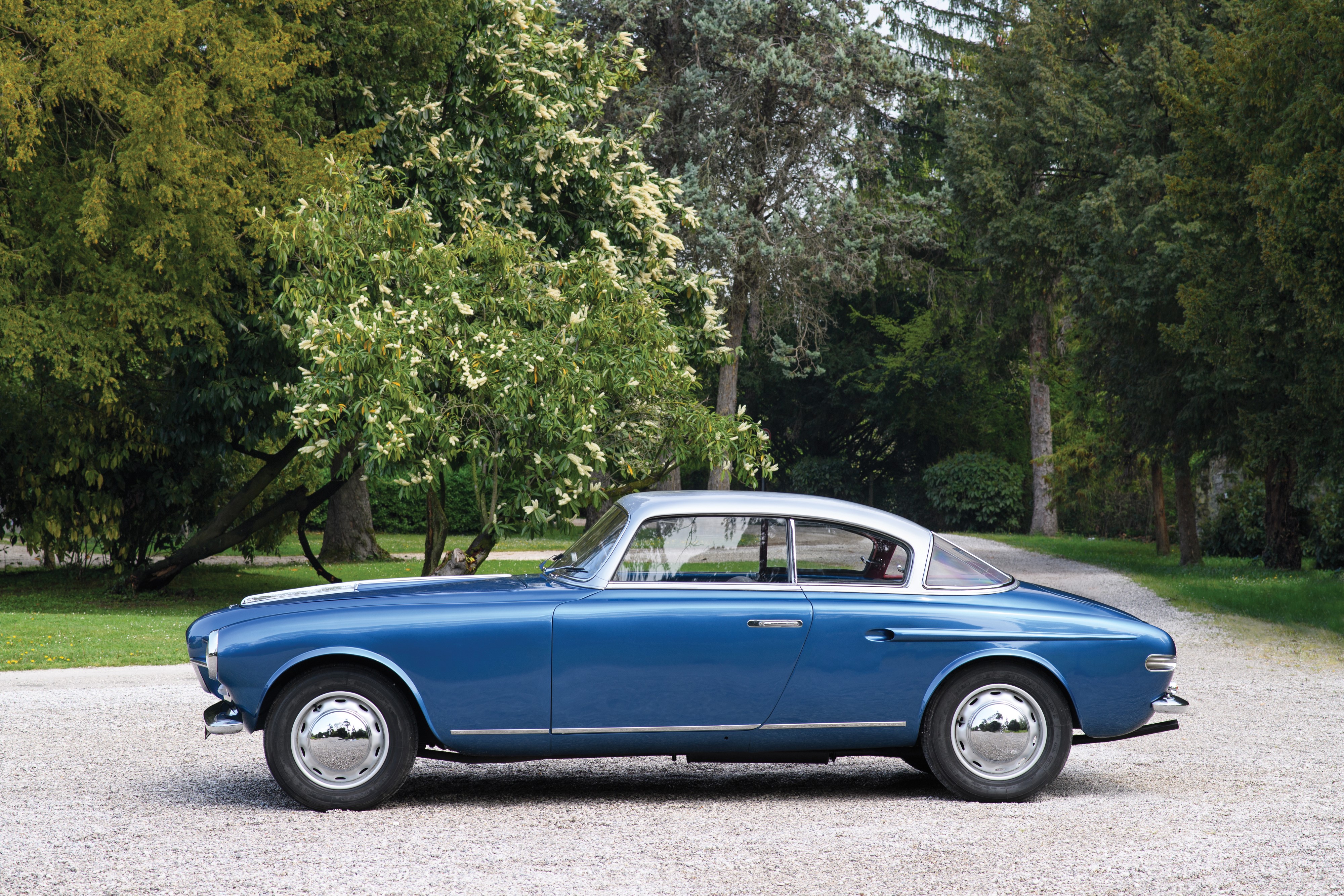 4K 1952 Lancia Aurelia Coupe Vignale HD Wallpaper