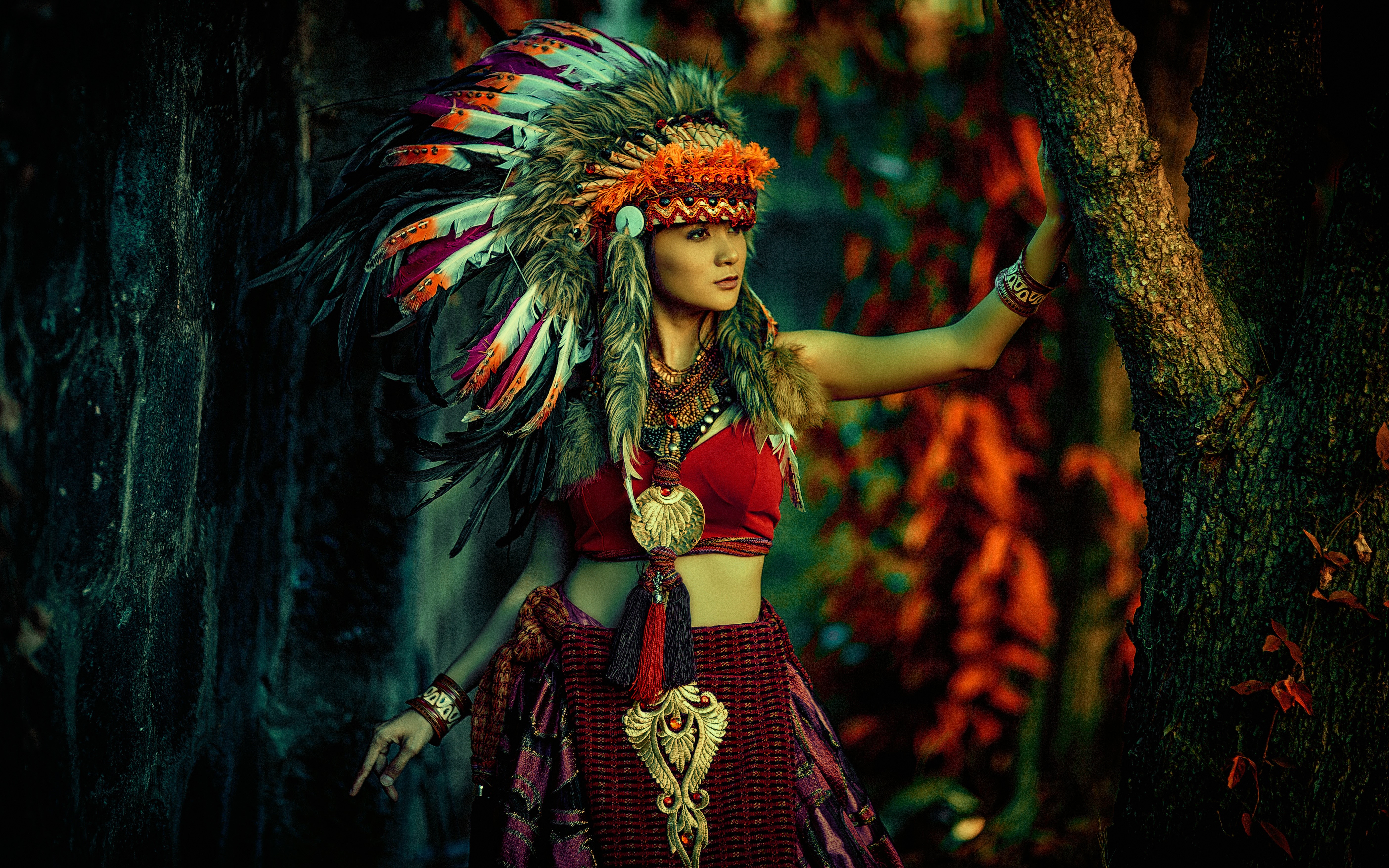 Woman in Native American Headdress in Forest HD Wallpaper