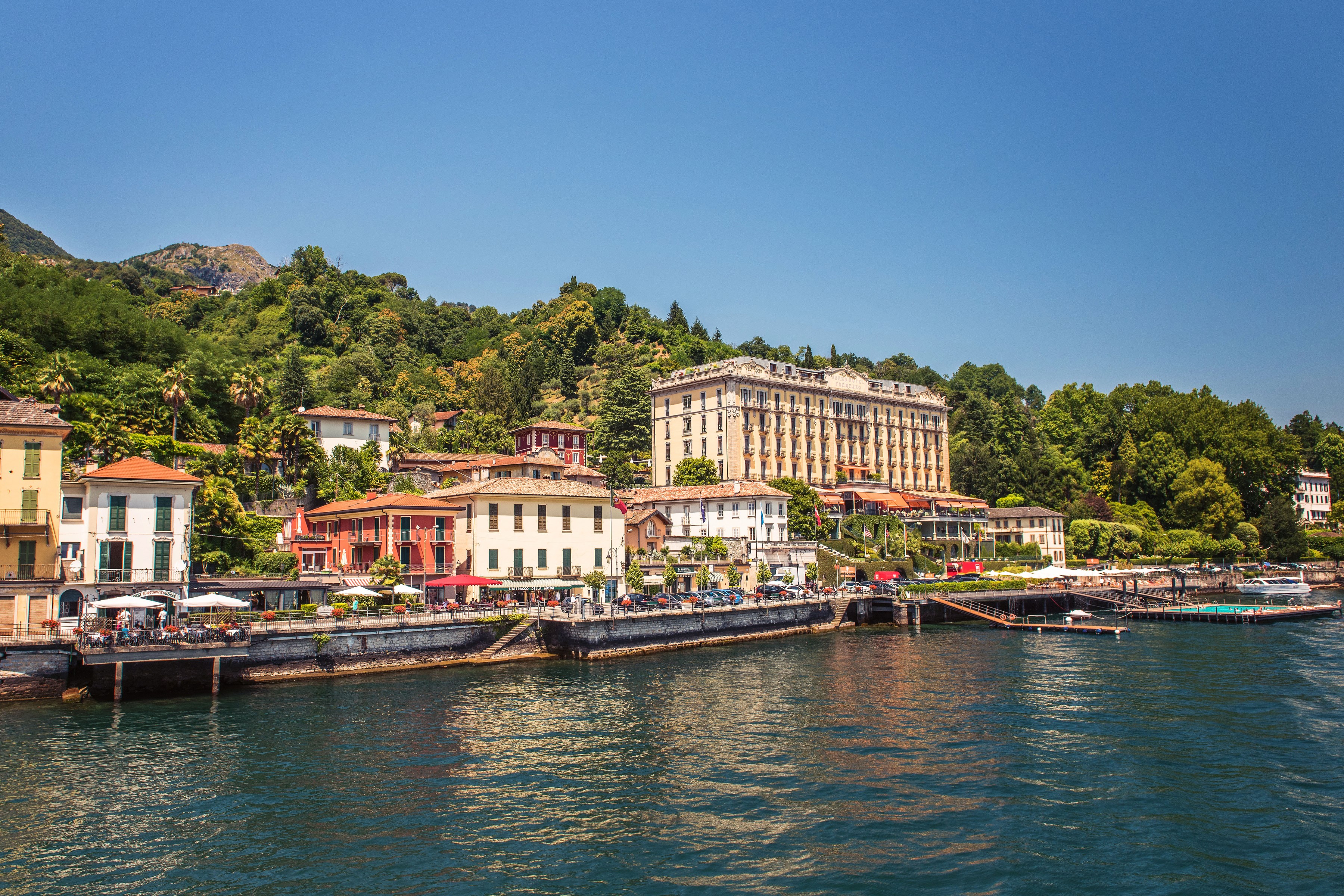 Bellagio, Italy waterfront with hotels and lake HD Wallpaper