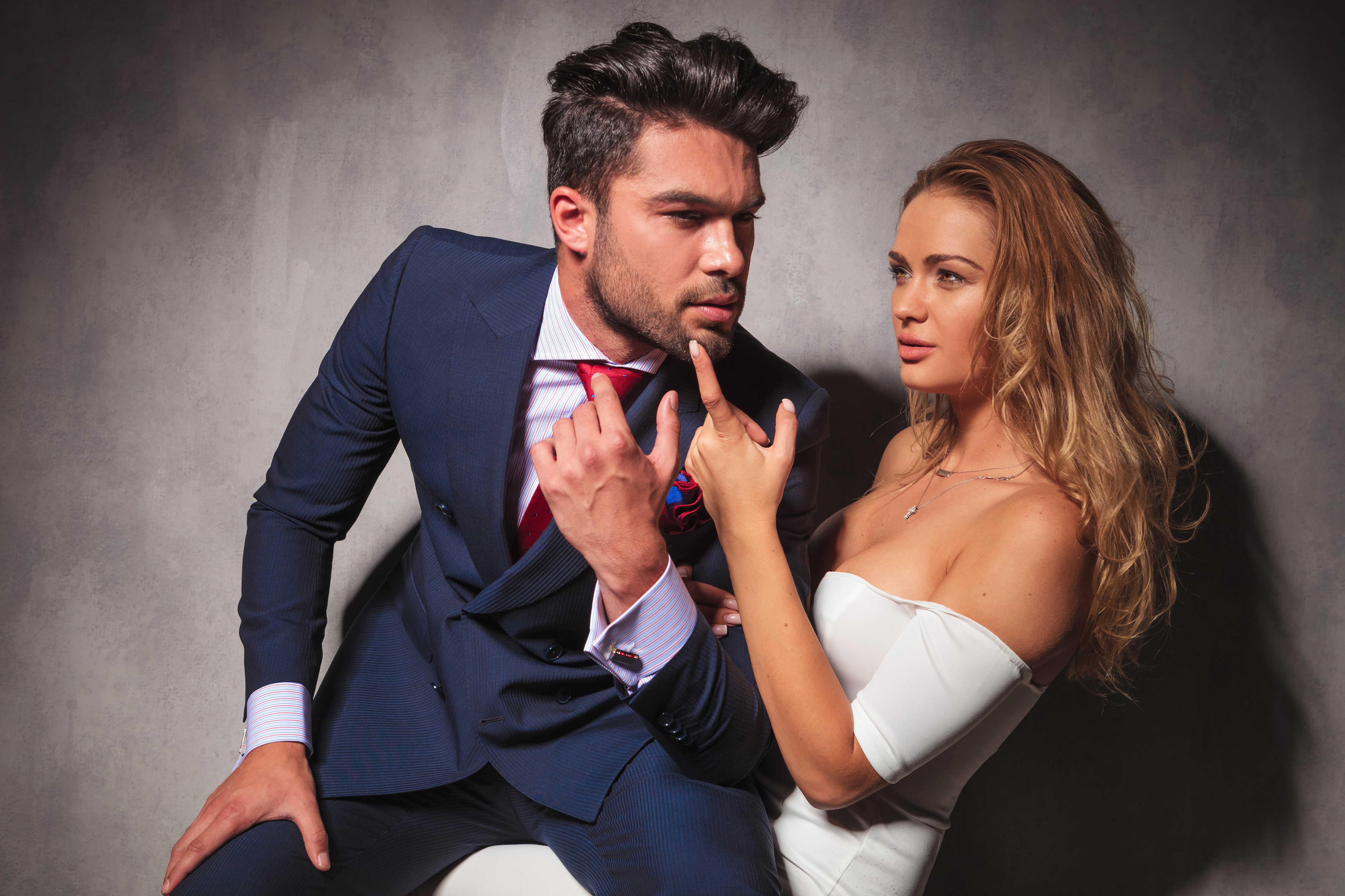 Man in Suit and Woman in White Dress HD Wallpaper