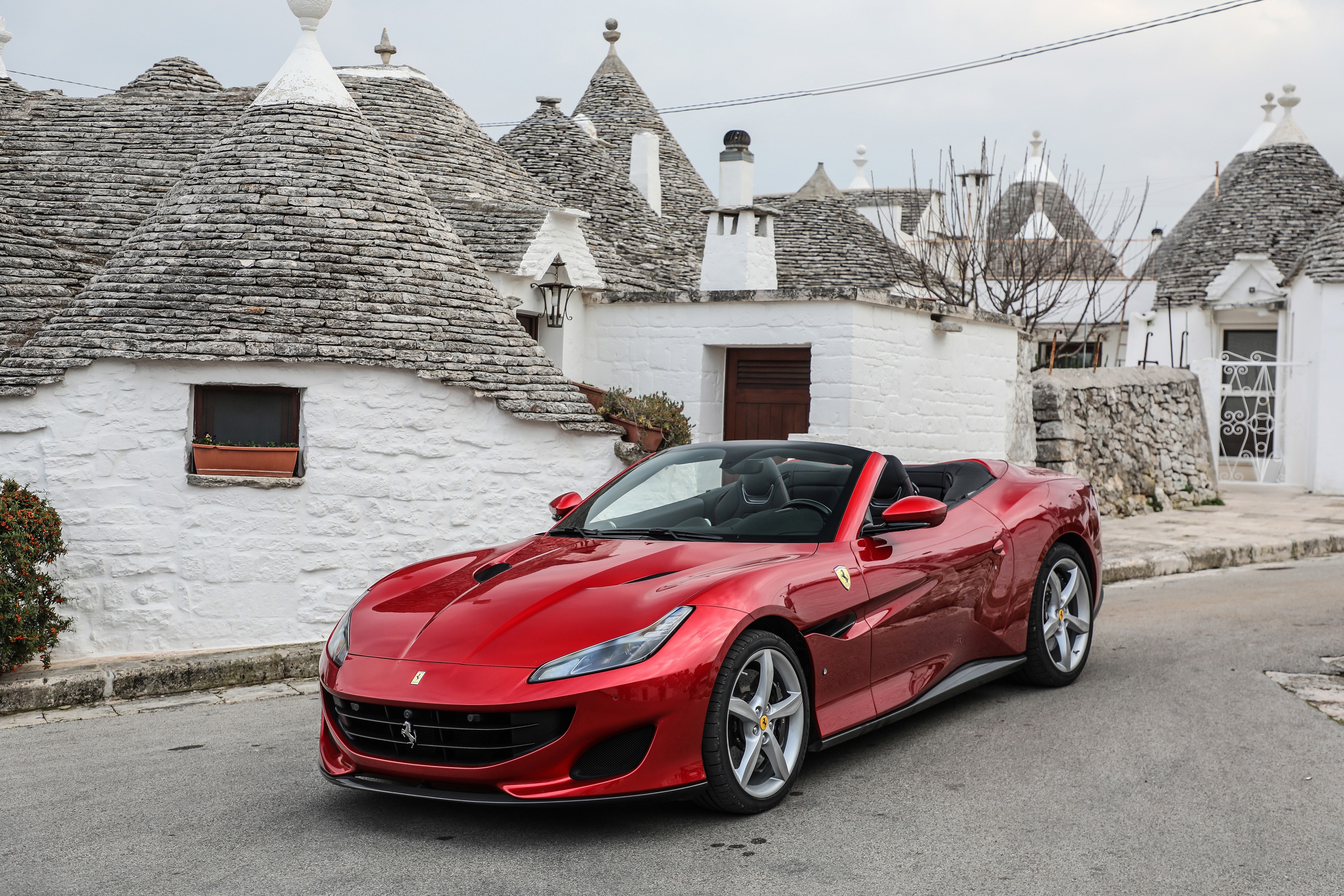 Red 2018 Ferrari Portofino Cabriolet in Alberobello HD Wallpaper