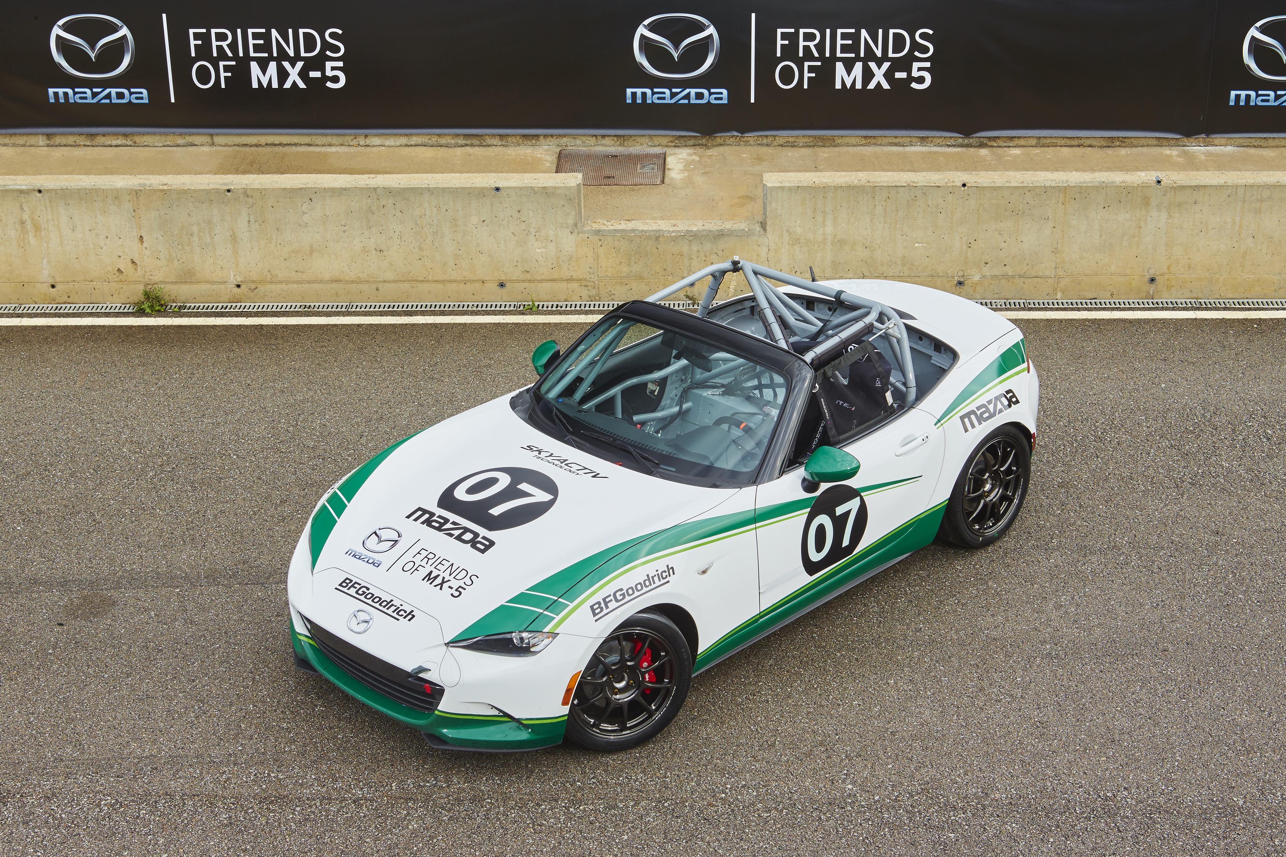 Mazda MX-5 Cup race car with BFGoodrich tires HD Wallpaper
