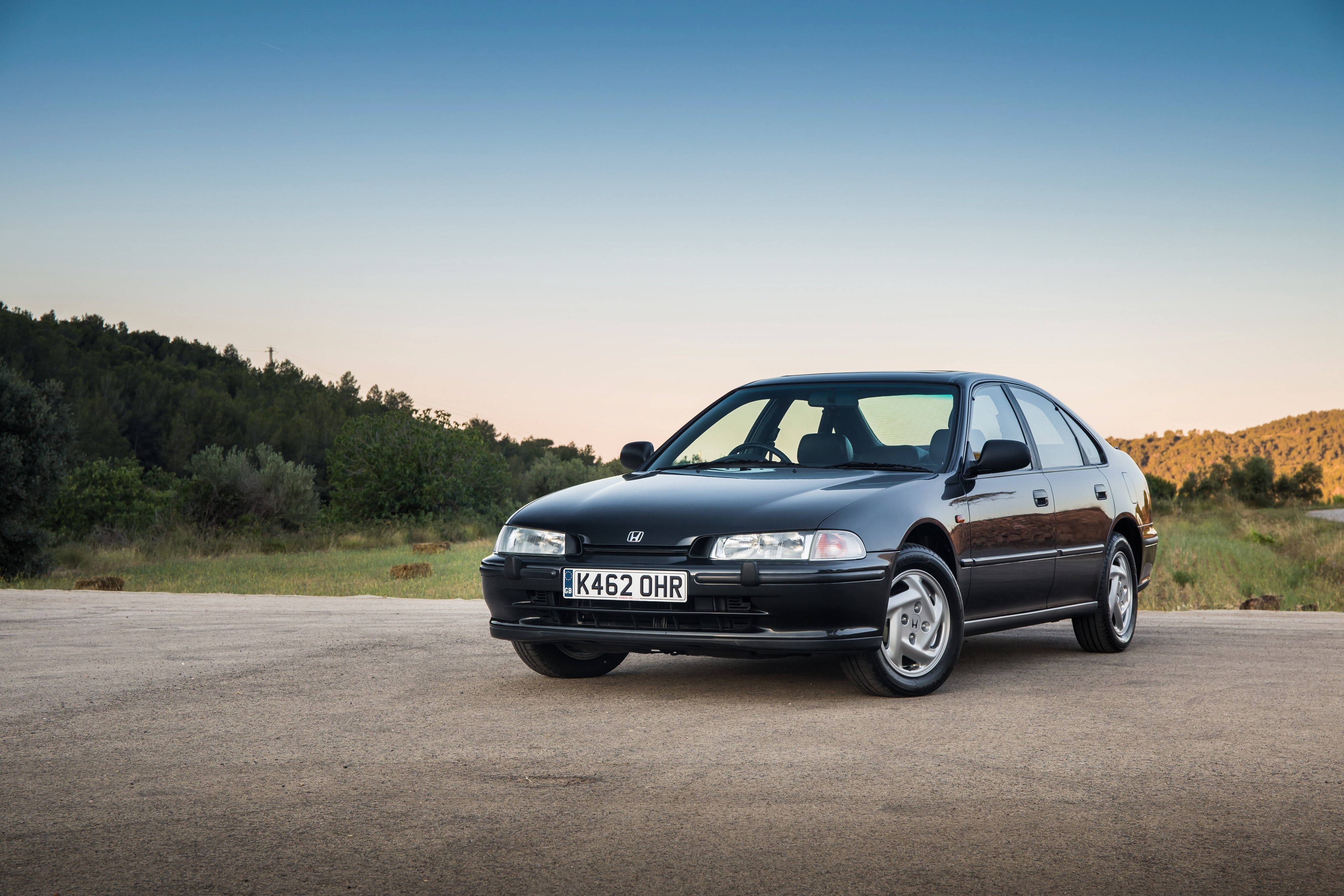 1993-96 Honda Accord Sedan HD Wallpaper