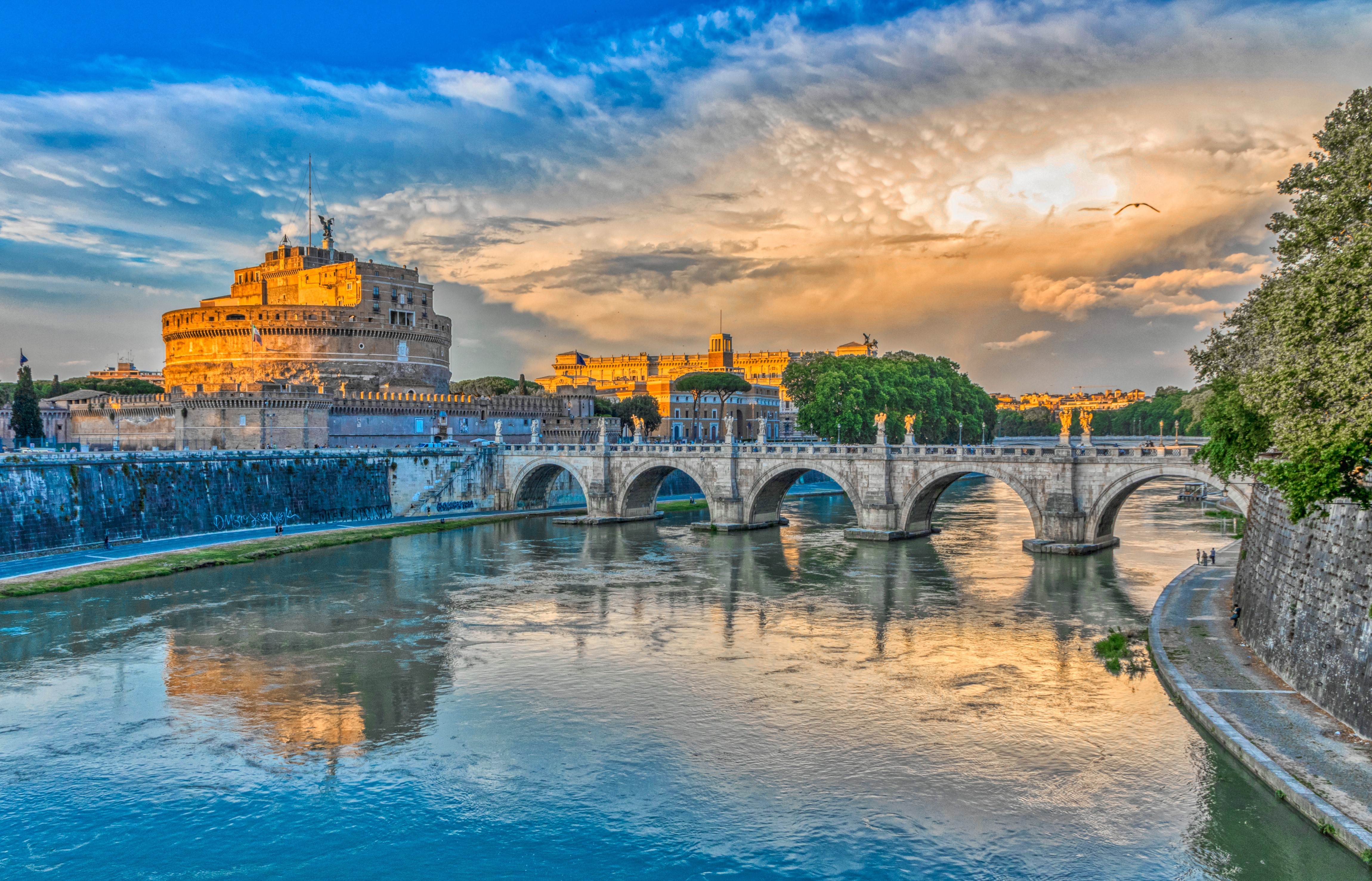 Castel Sant'Angelo and Ponte Sant'Angelo over Tiber River, Rome HD Wallpaper