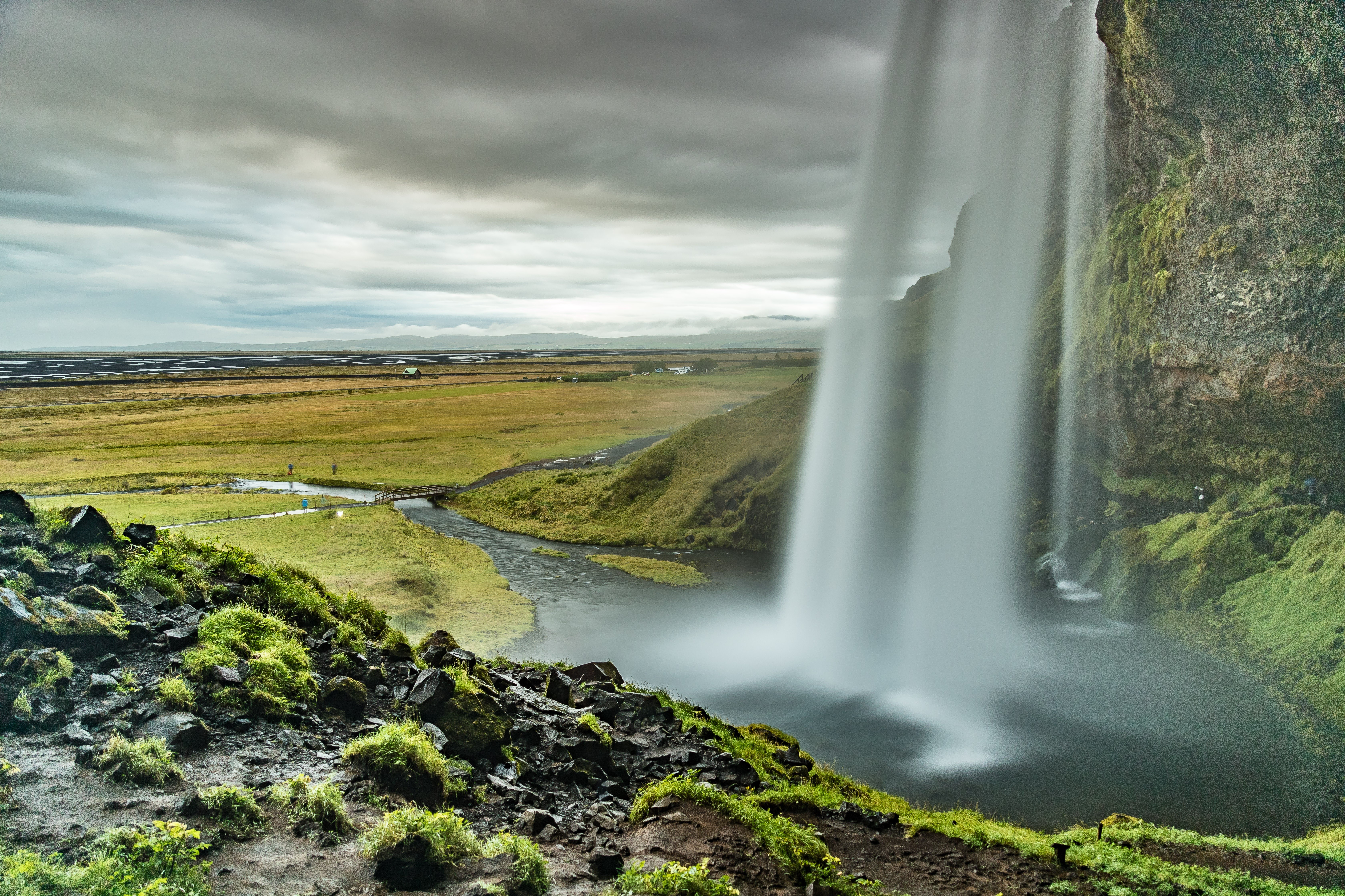 Seljalandsfoss Waterfall in Iceland HD Wallpaper