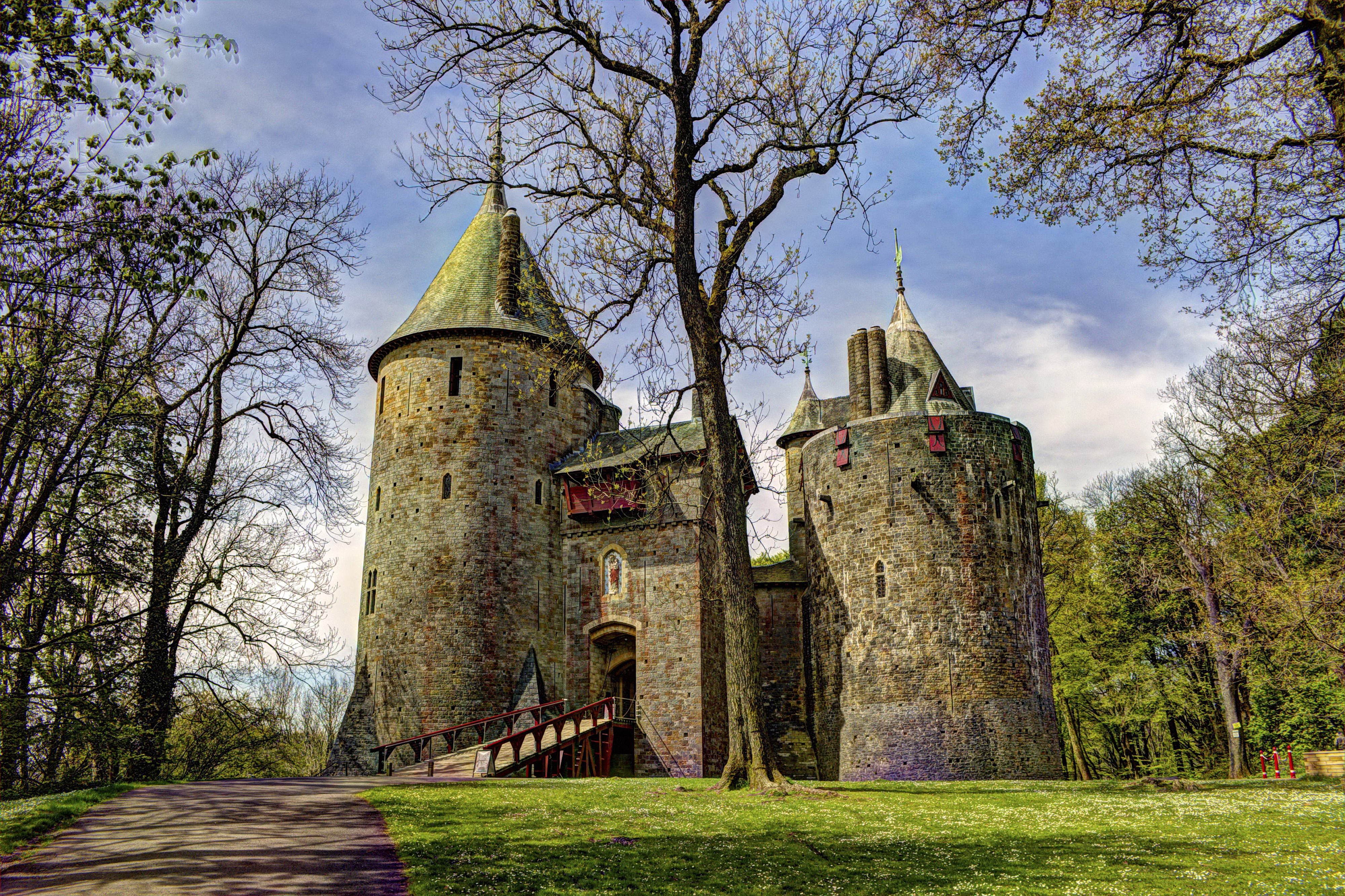 4K Castell Coch Castle in the United Kingdom HD Wallpaper
