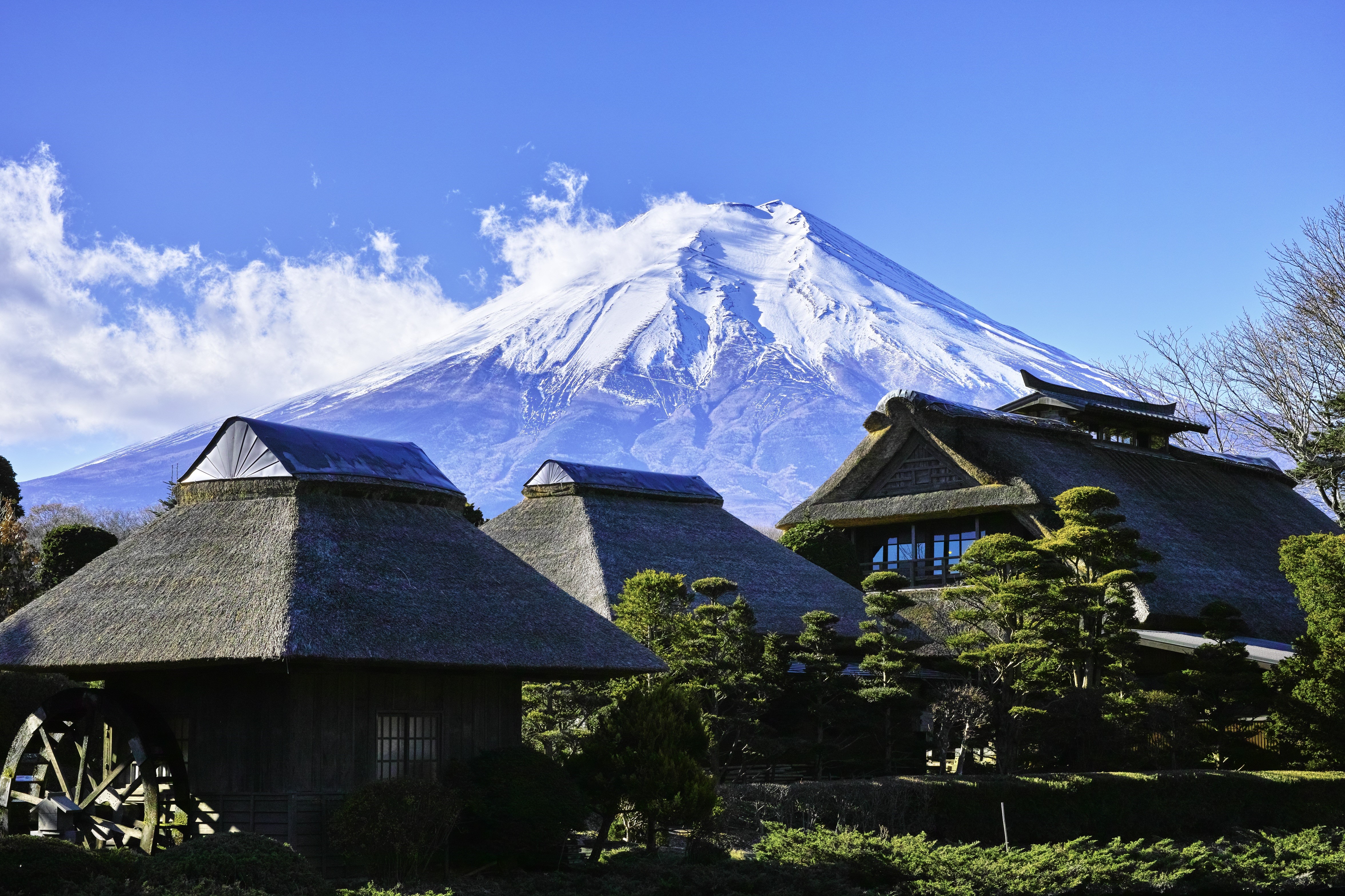 Mount Fuji and Traditional Japanese Houses HD Wallpaper