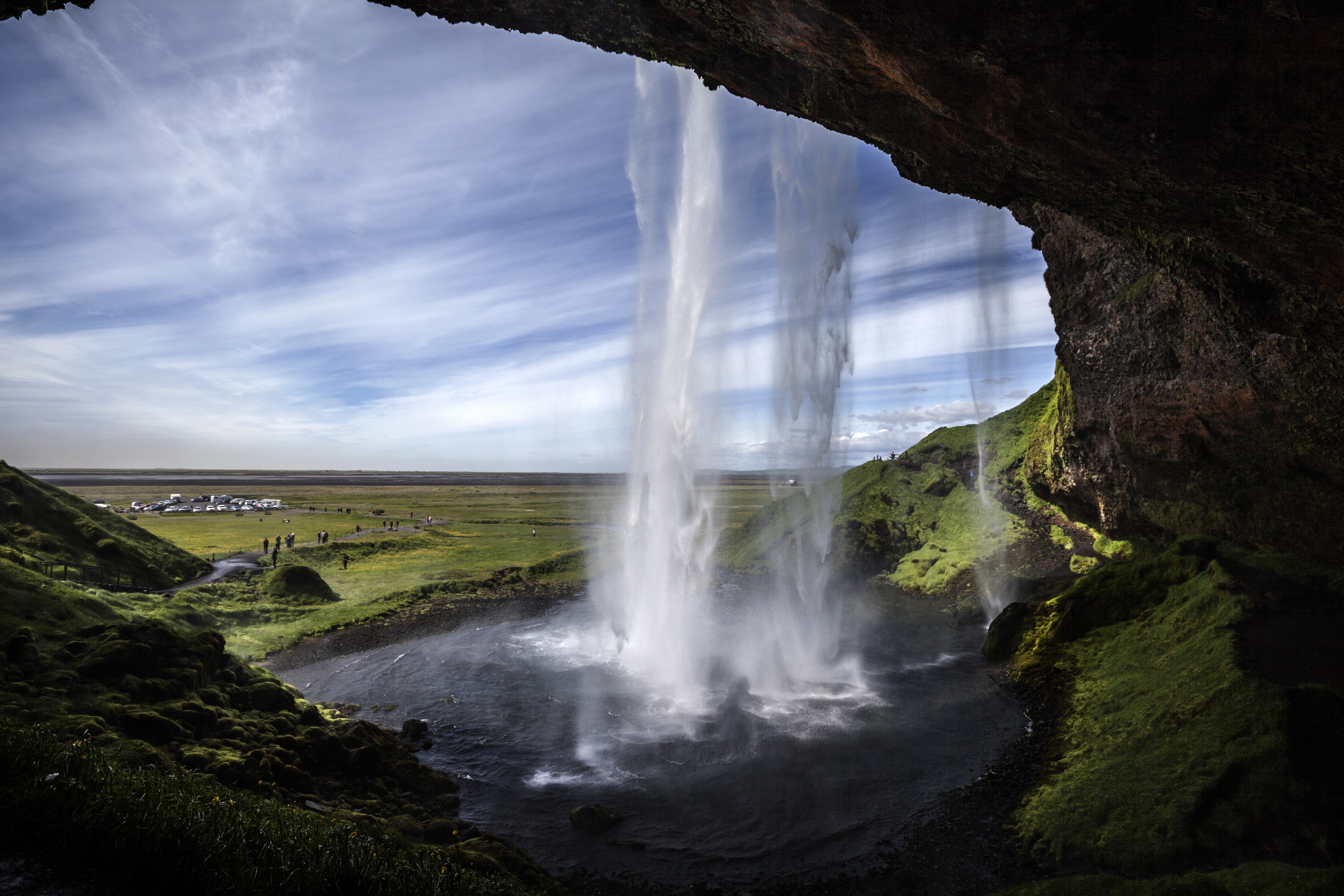 Seljalandsfoss Waterfall in Iceland HD Wallpaper