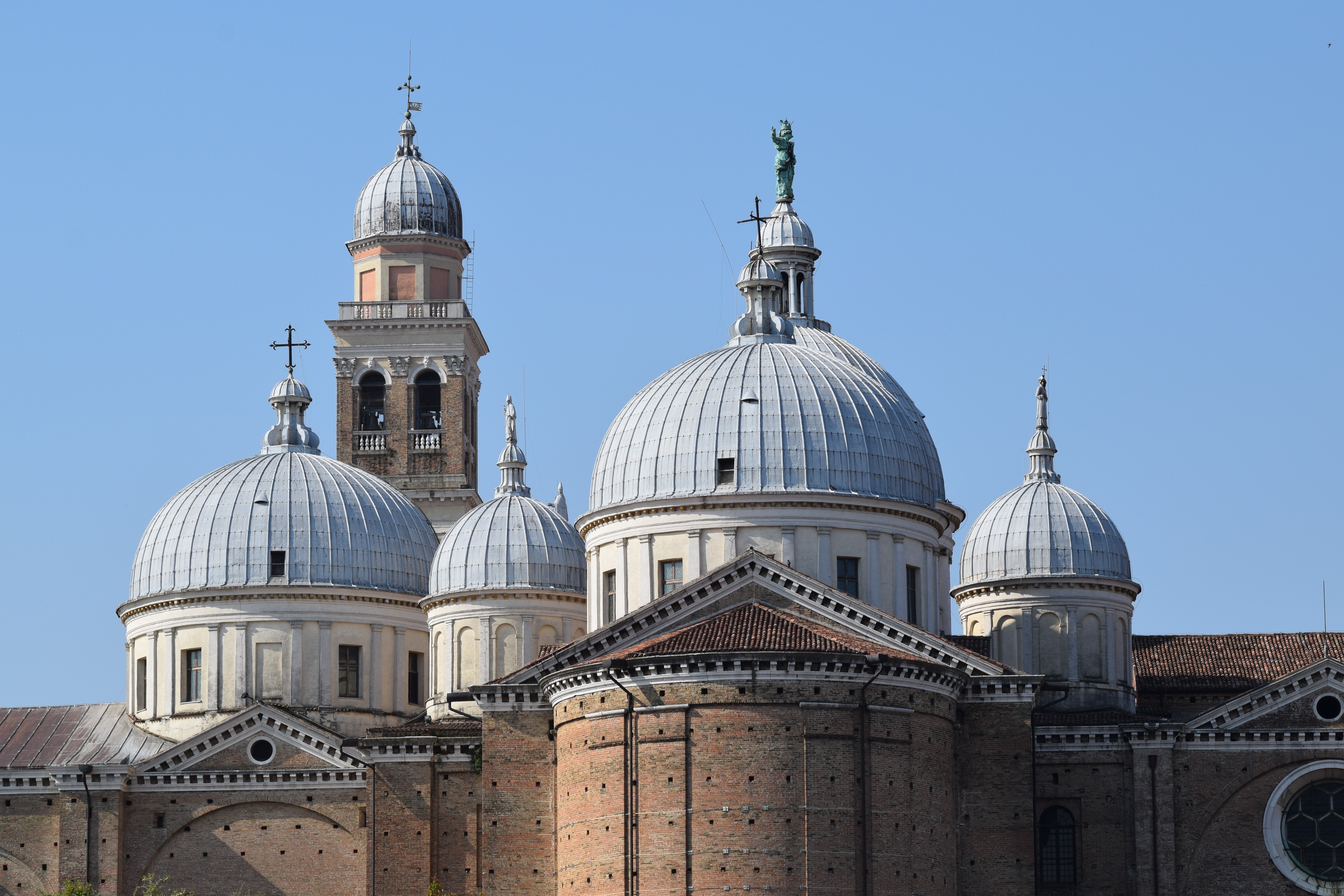 Basilica of Saint Anthony, Padua, Italy HD Wallpaper