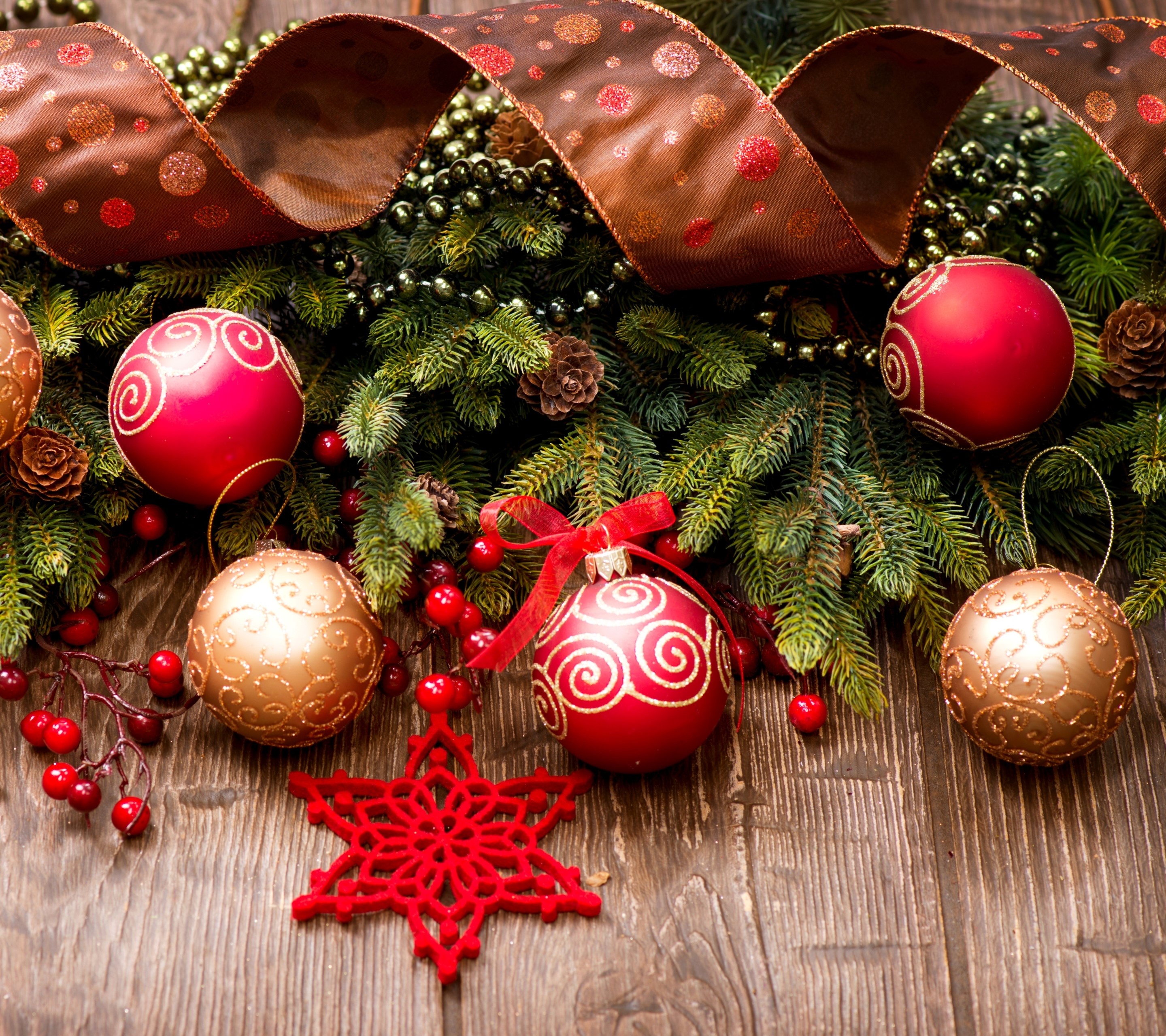 Christmas decorations on wooden planks HD Wallpaper